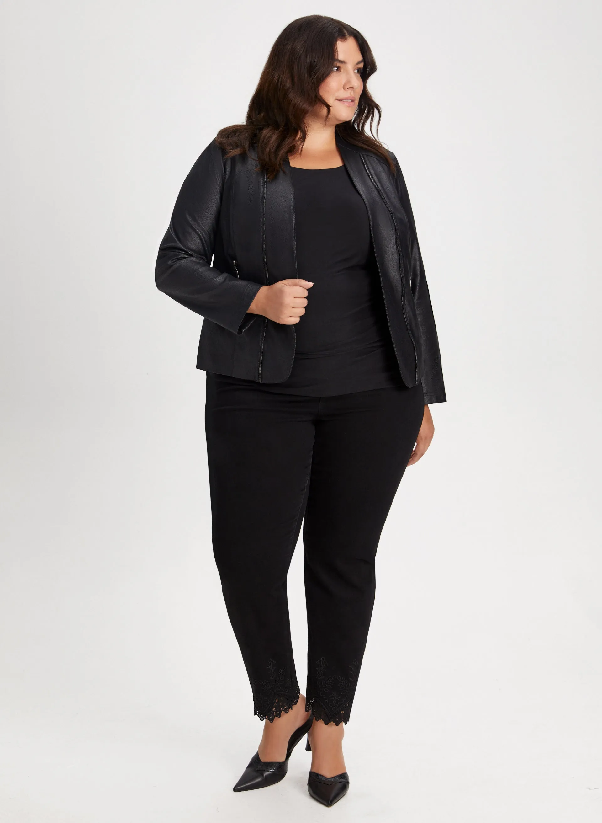 Sleeveless Scoop Neck Top sold by Laura product image thumbnail 3