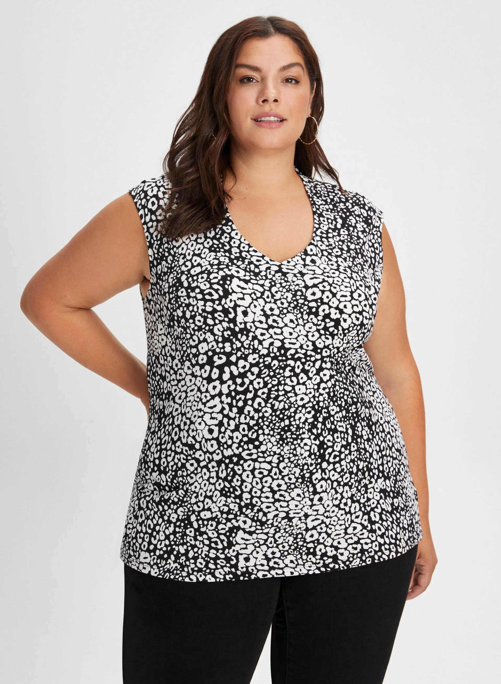 Sleeveless Animal Print Top sold by Laura product image thumbnail 5
