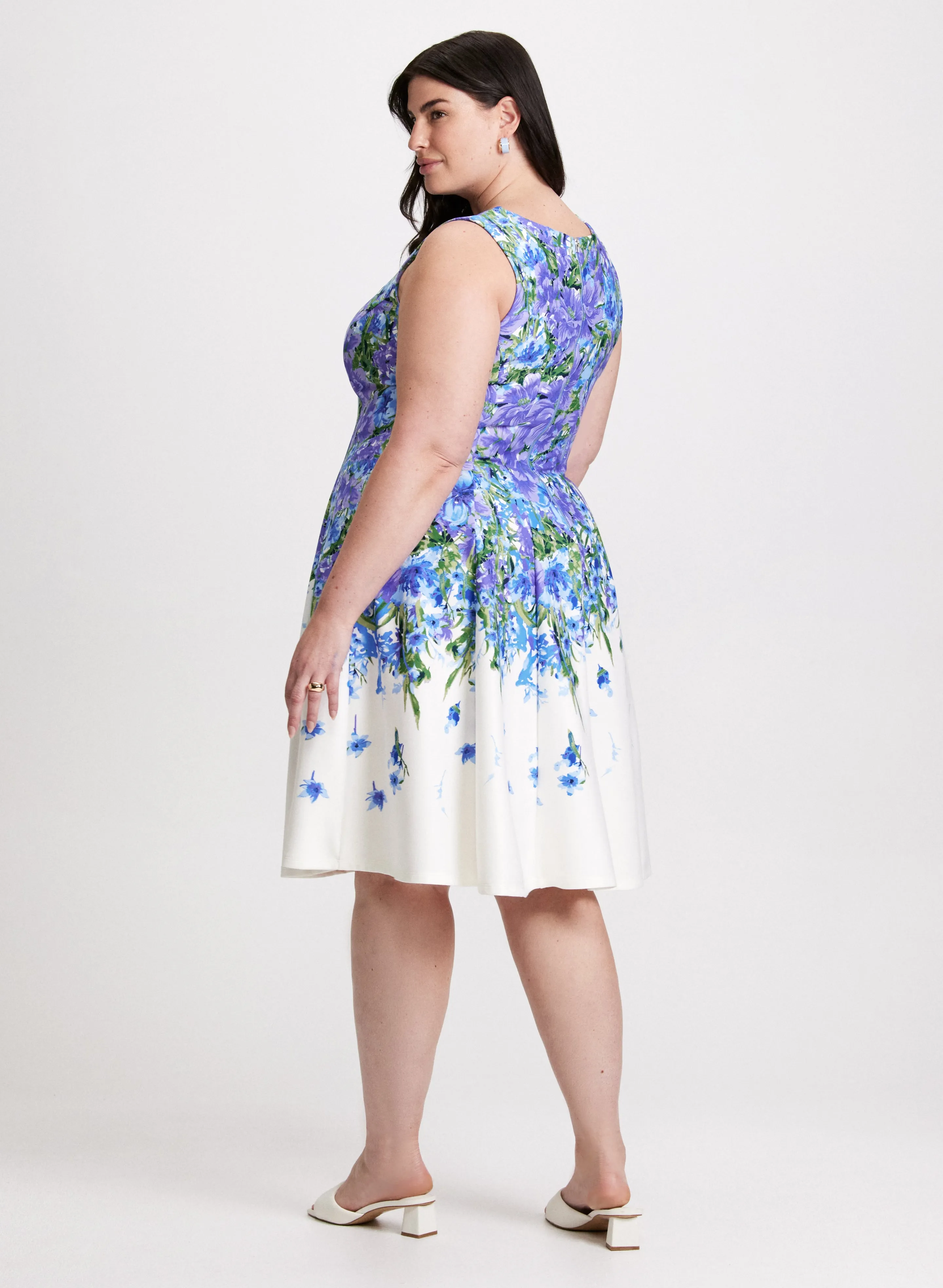 Floral Print Sleeveless Dress sold by Laura product image thumbnail 3