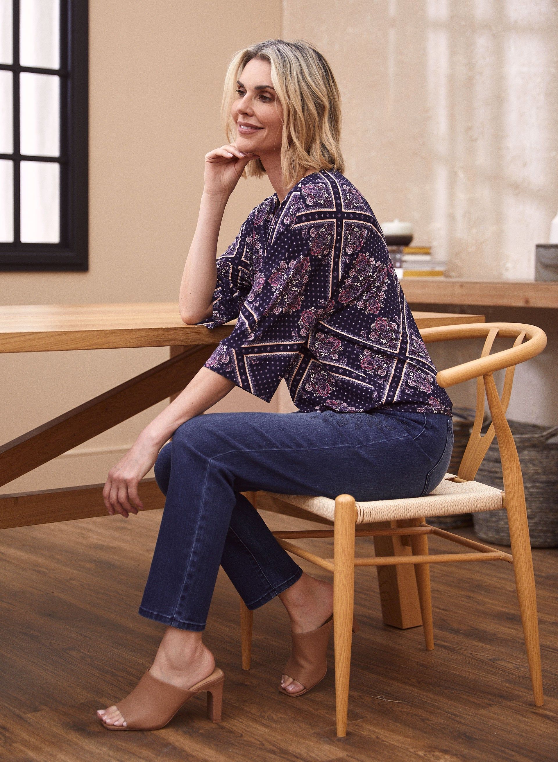 Patchwork Print Top sold by Laura product image thumbnail 4