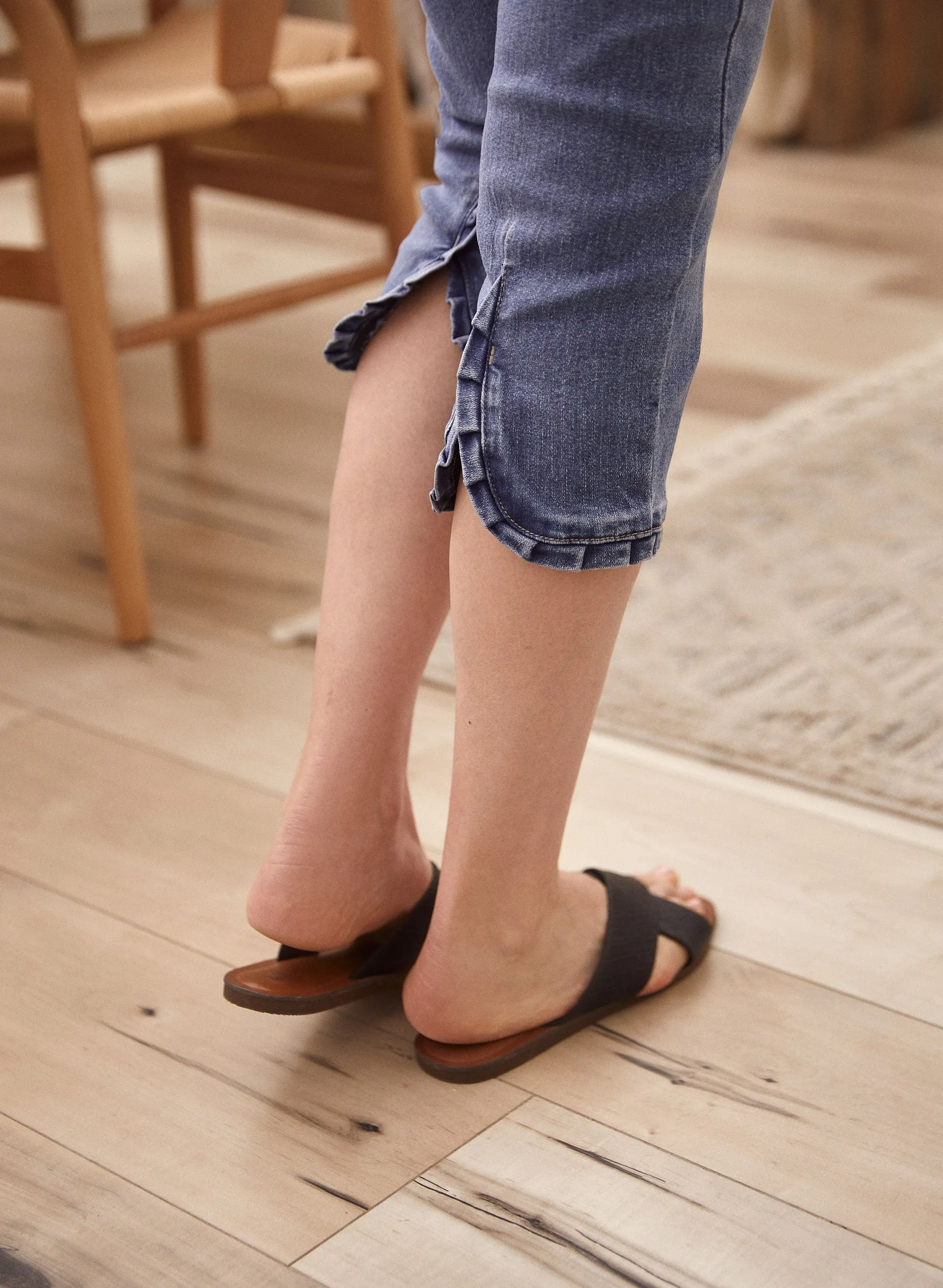 Ruffle Hem Pull-On Denim Capris sold by Laura product image thumbnail 4