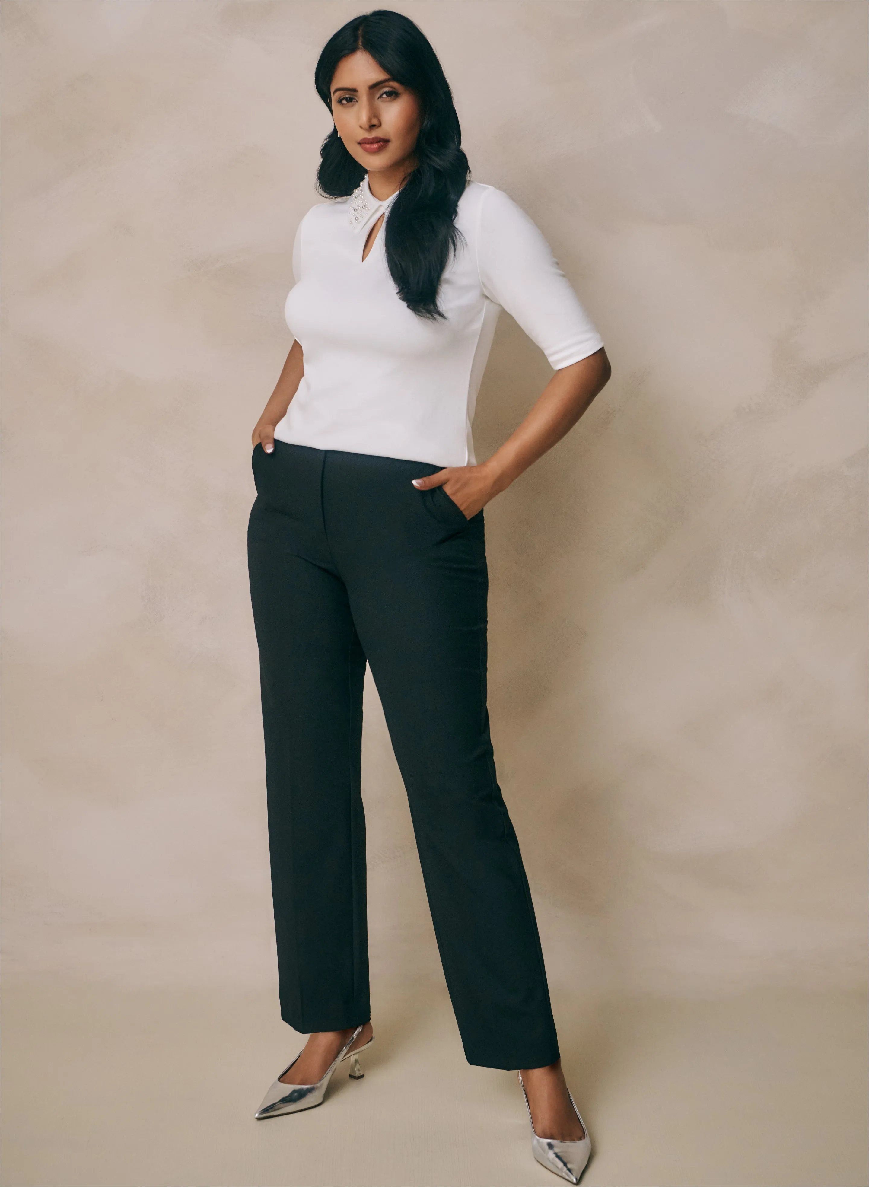 Mia Straight – Laura sold by Laura