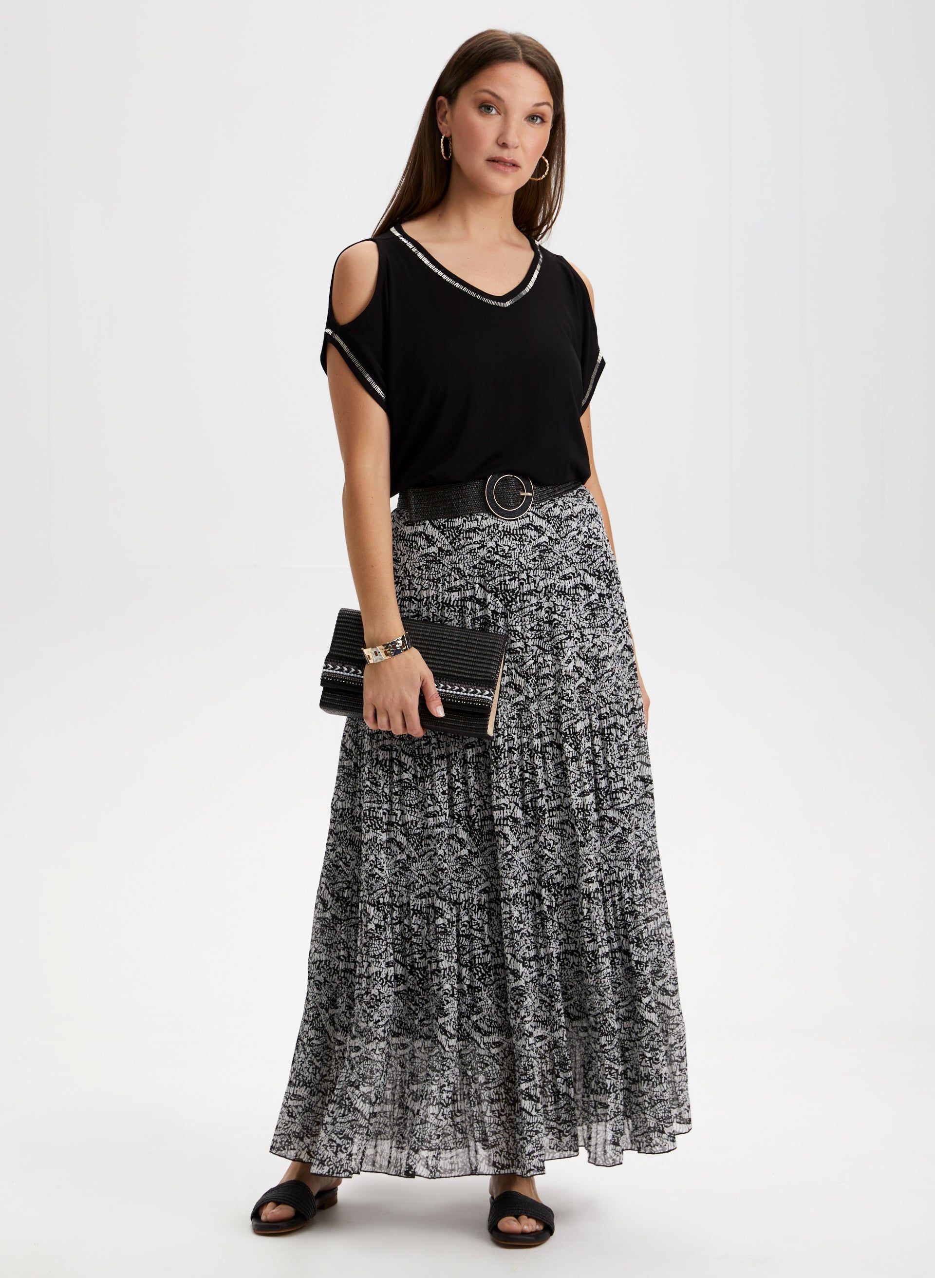 Cold Shoulder Top sold by Laura product image thumbnail 3