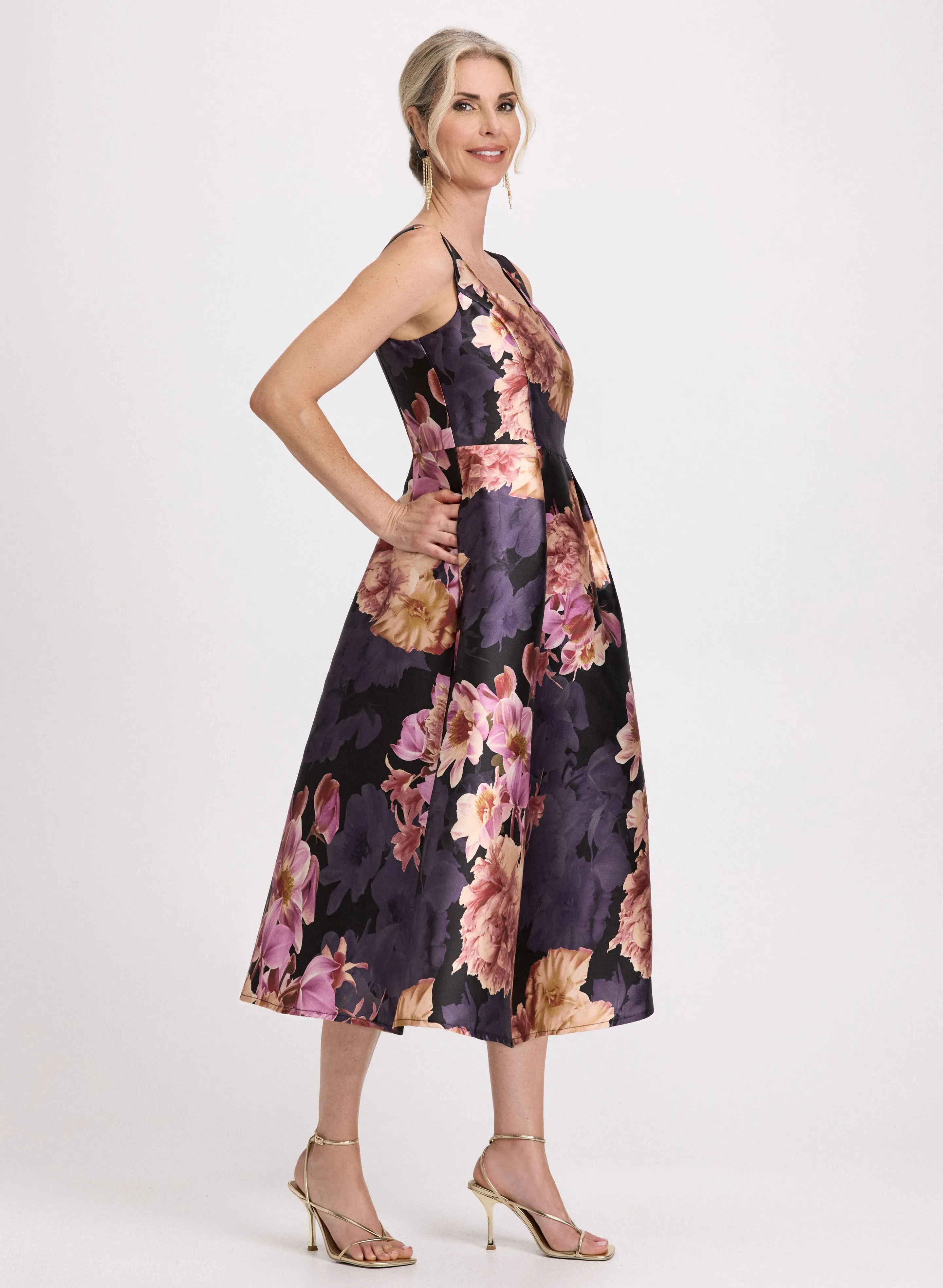 Floral Print Square Neck Dress sold by Laura product image thumbnail 2