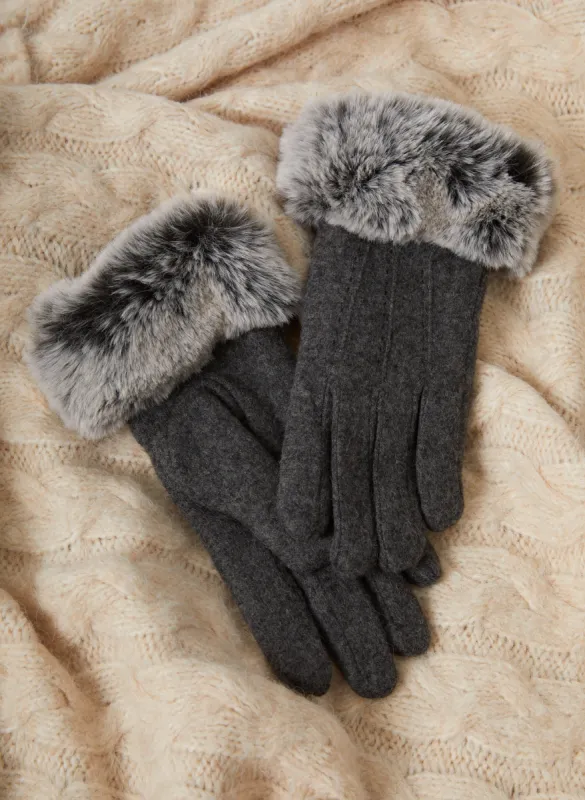 Faux Fur Gloves sold by Laura