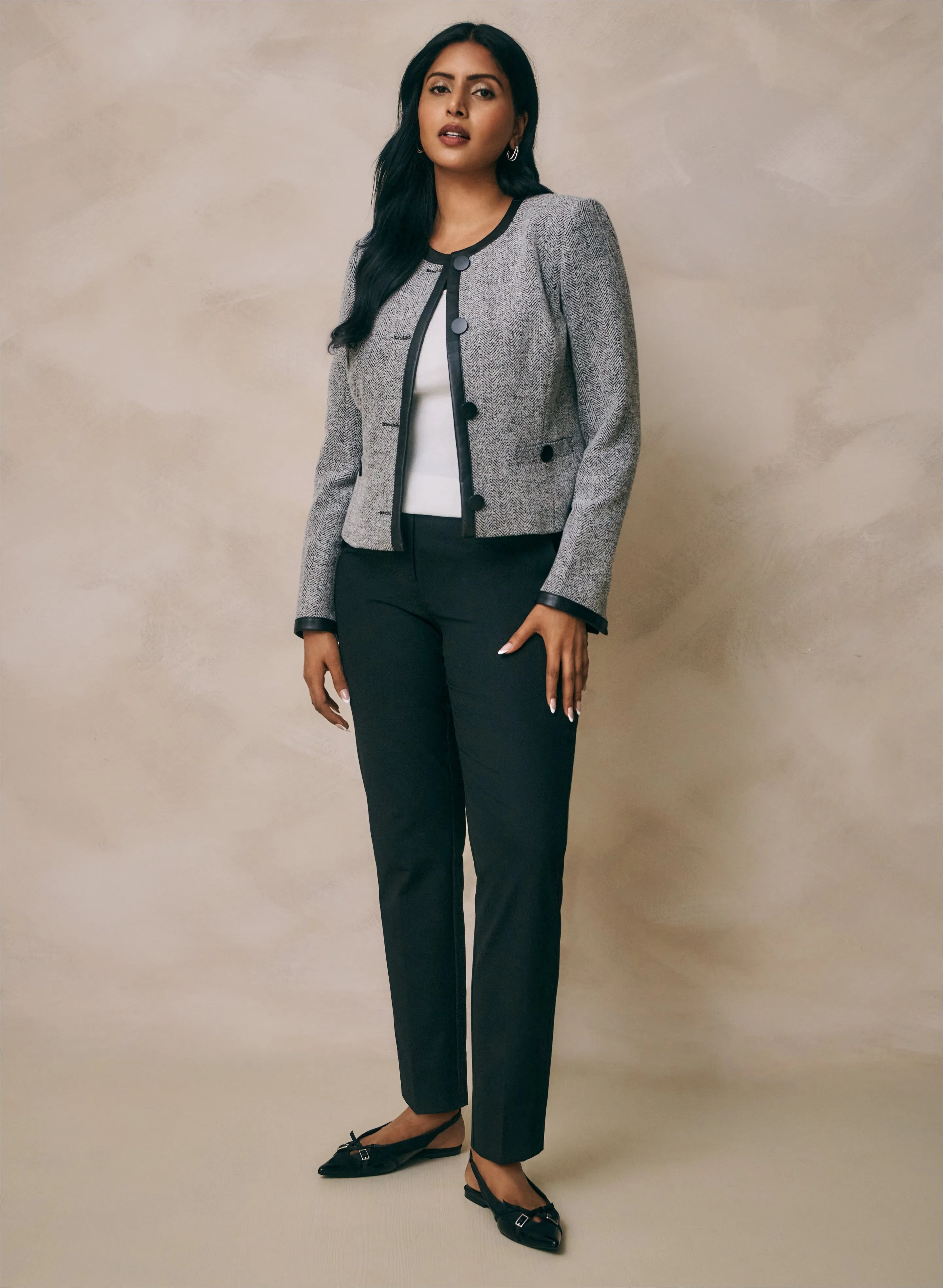 Emma Slim – Laura sold by Laura