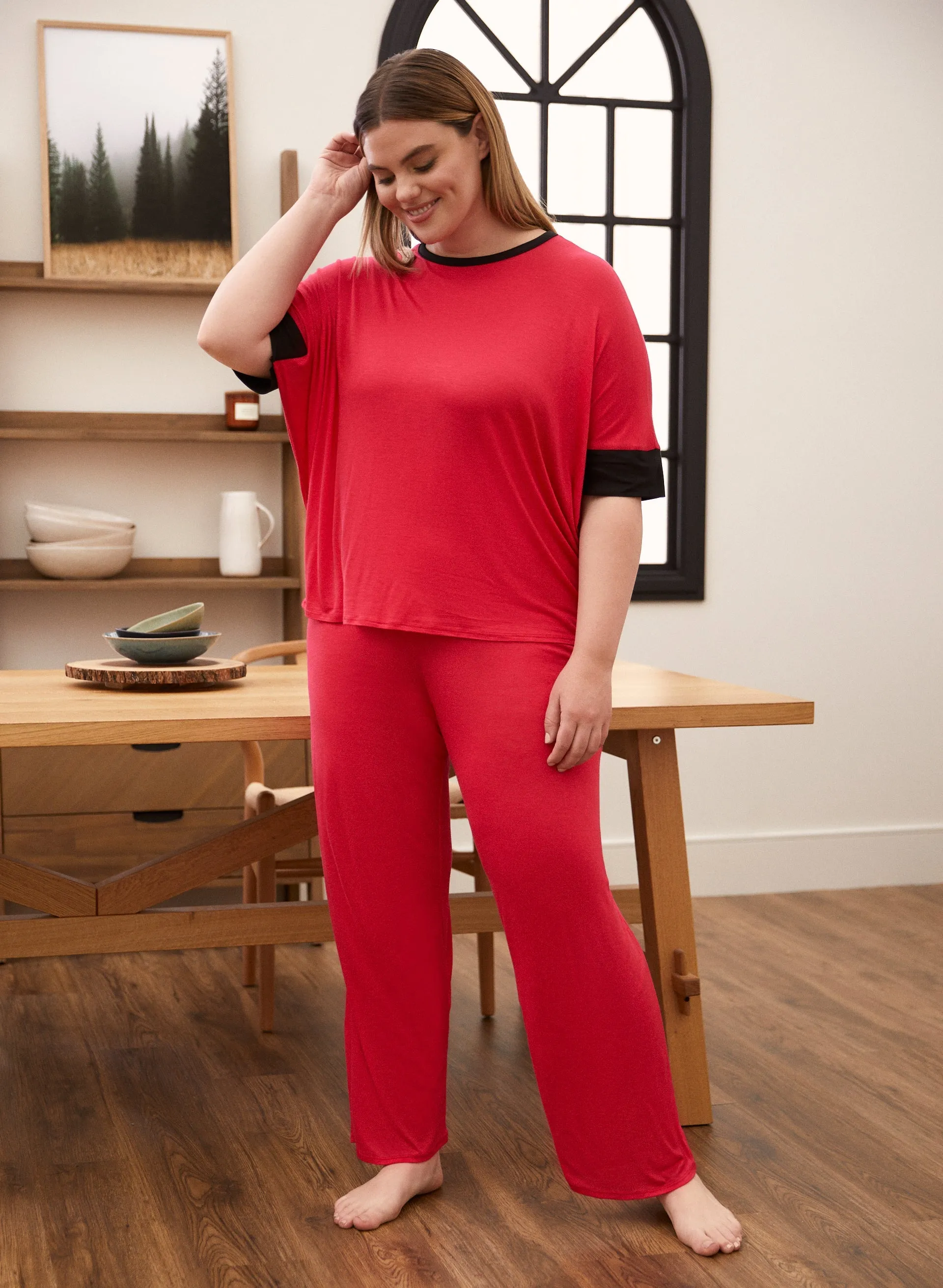 Contrast Detail Pyjama Set sold by Laura