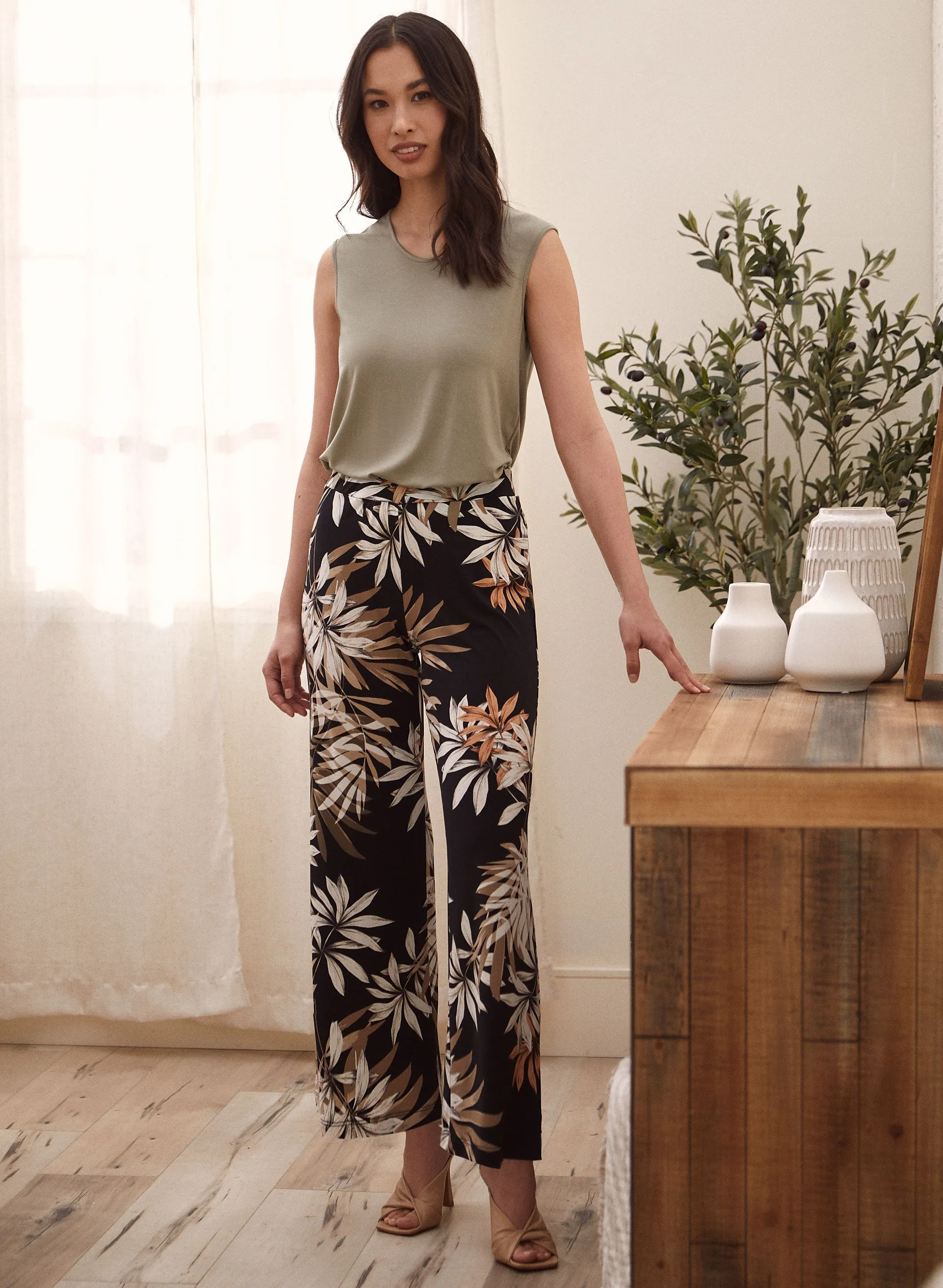 Basic Scoop Neck Cami sold by Laura product image thumbnail 3