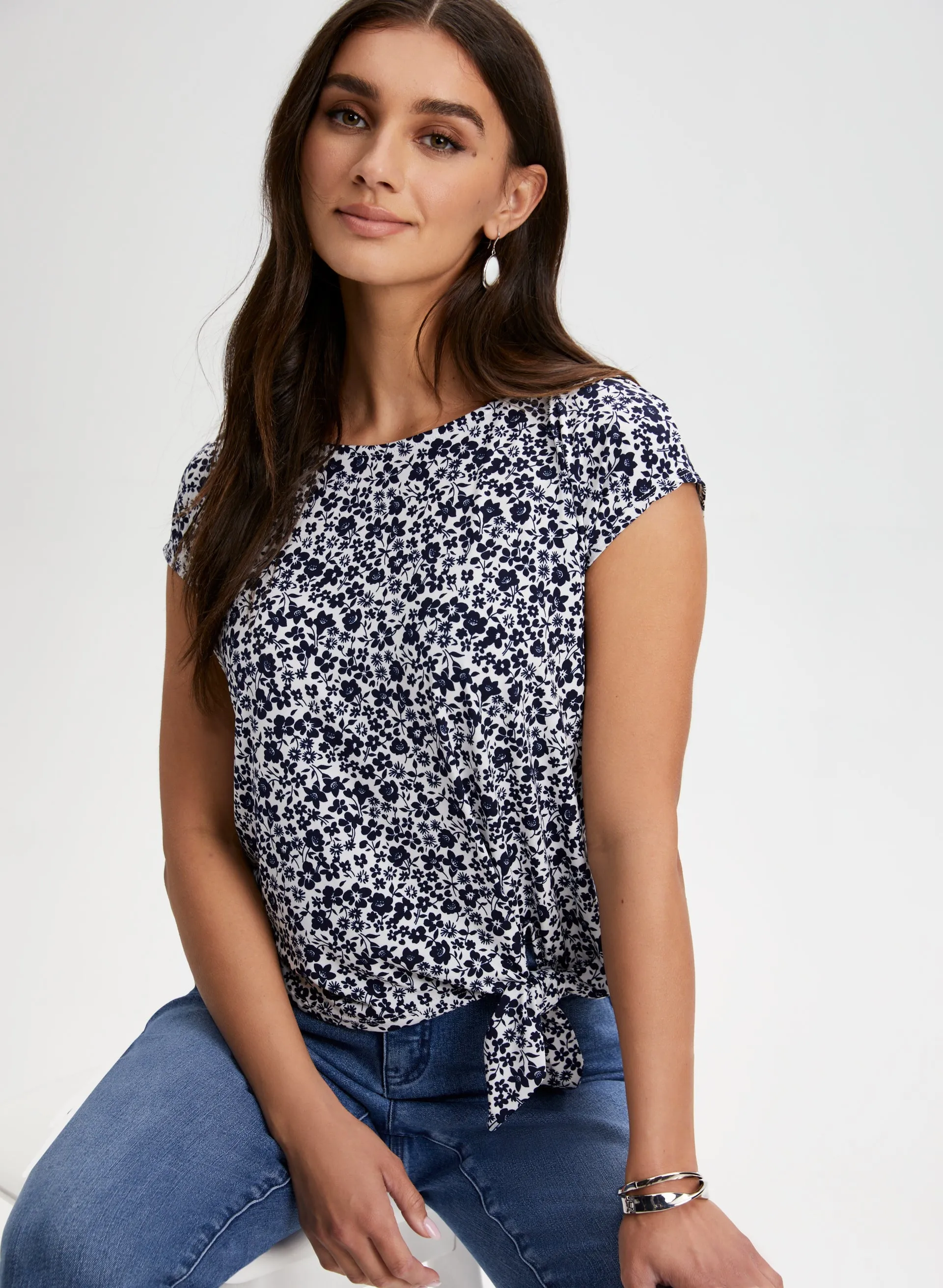 Floral Print Tie-Waist Top sold by Laura product image thumbnail 5
