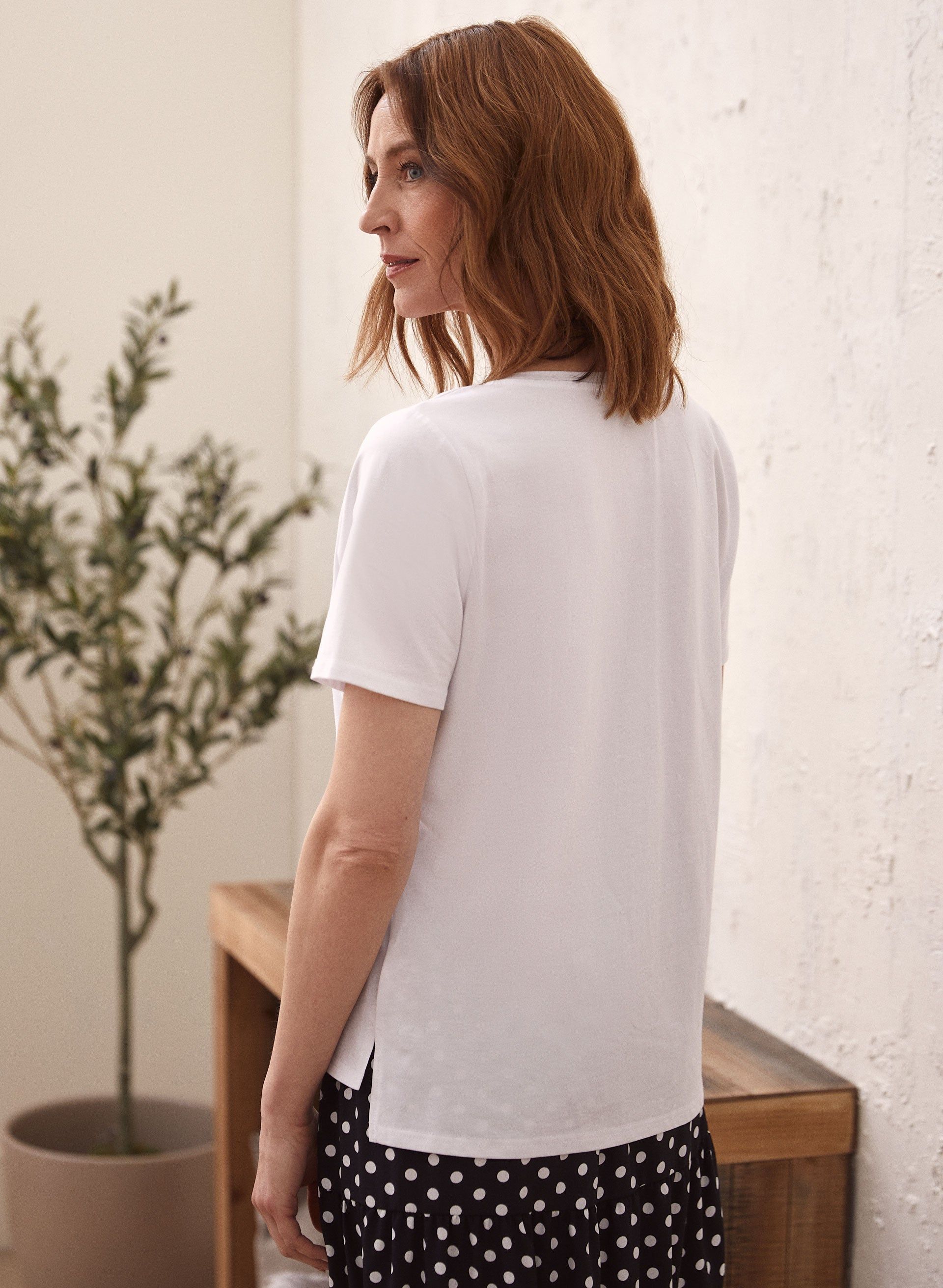 Sketch Print Tee sold by Laura product image thumbnail 4