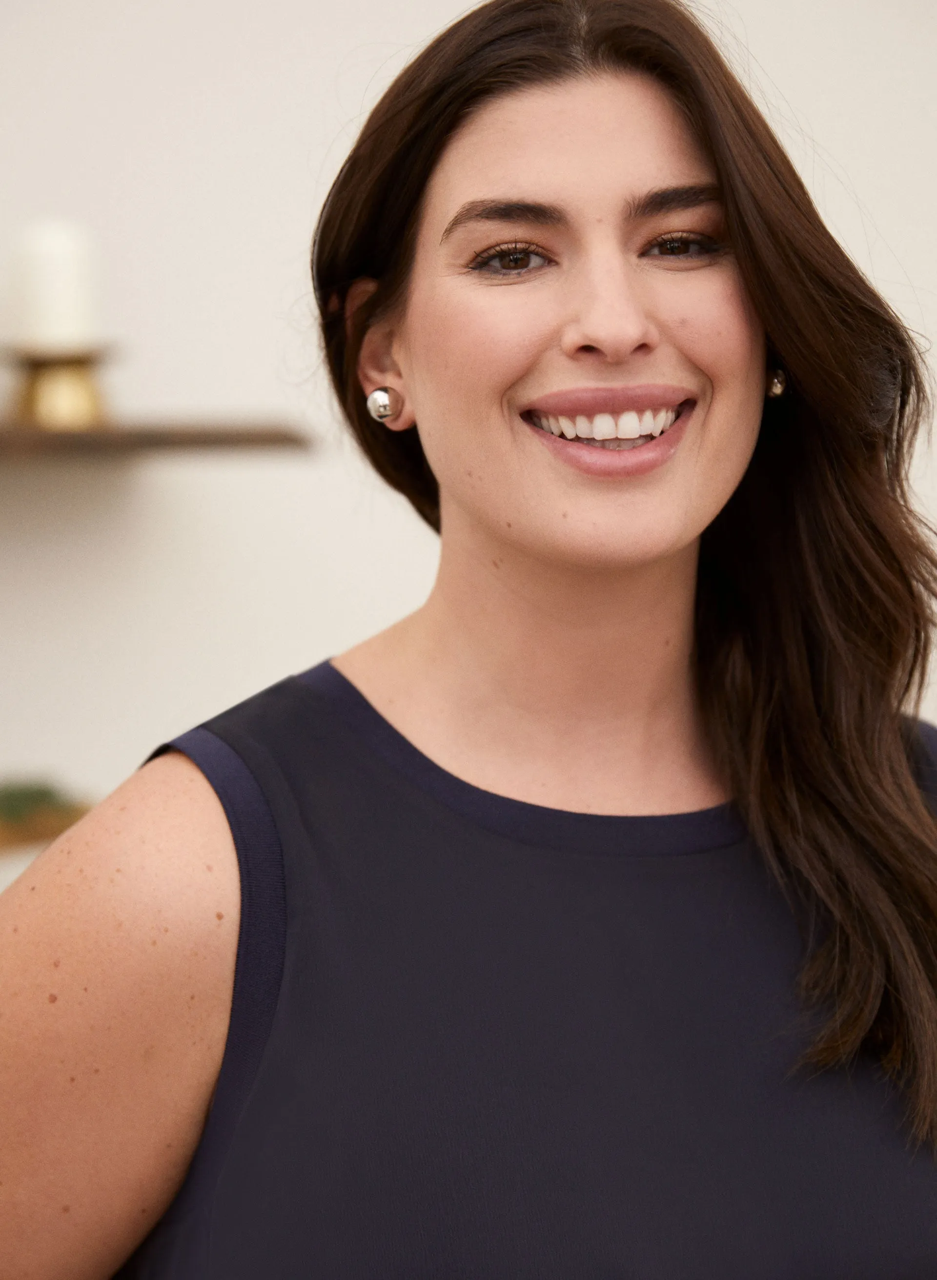 Sleeveless Top sold by Laura product image thumbnail 2