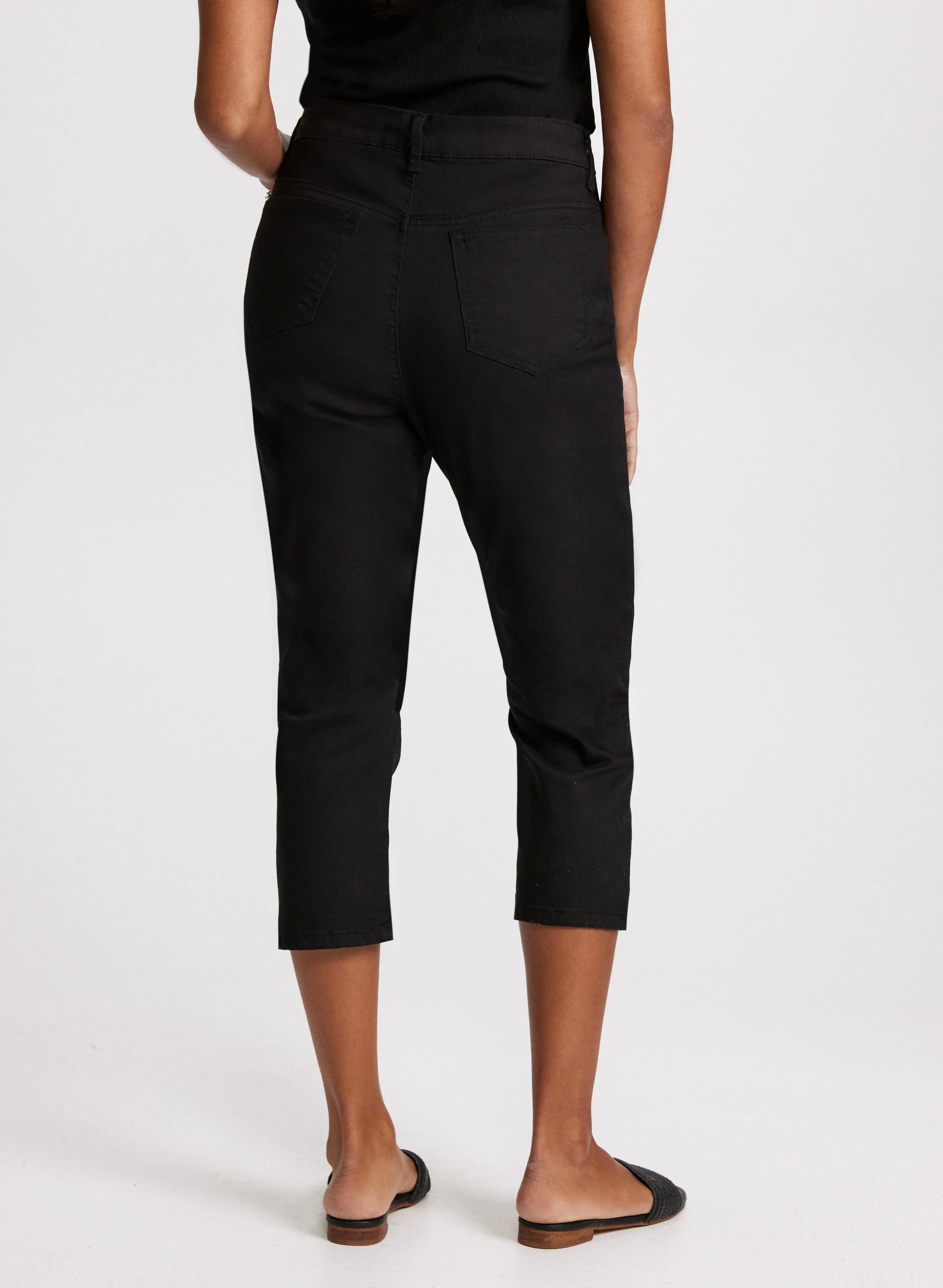 Slim Leg Denim Capris sold by Laura product image thumbnail 2