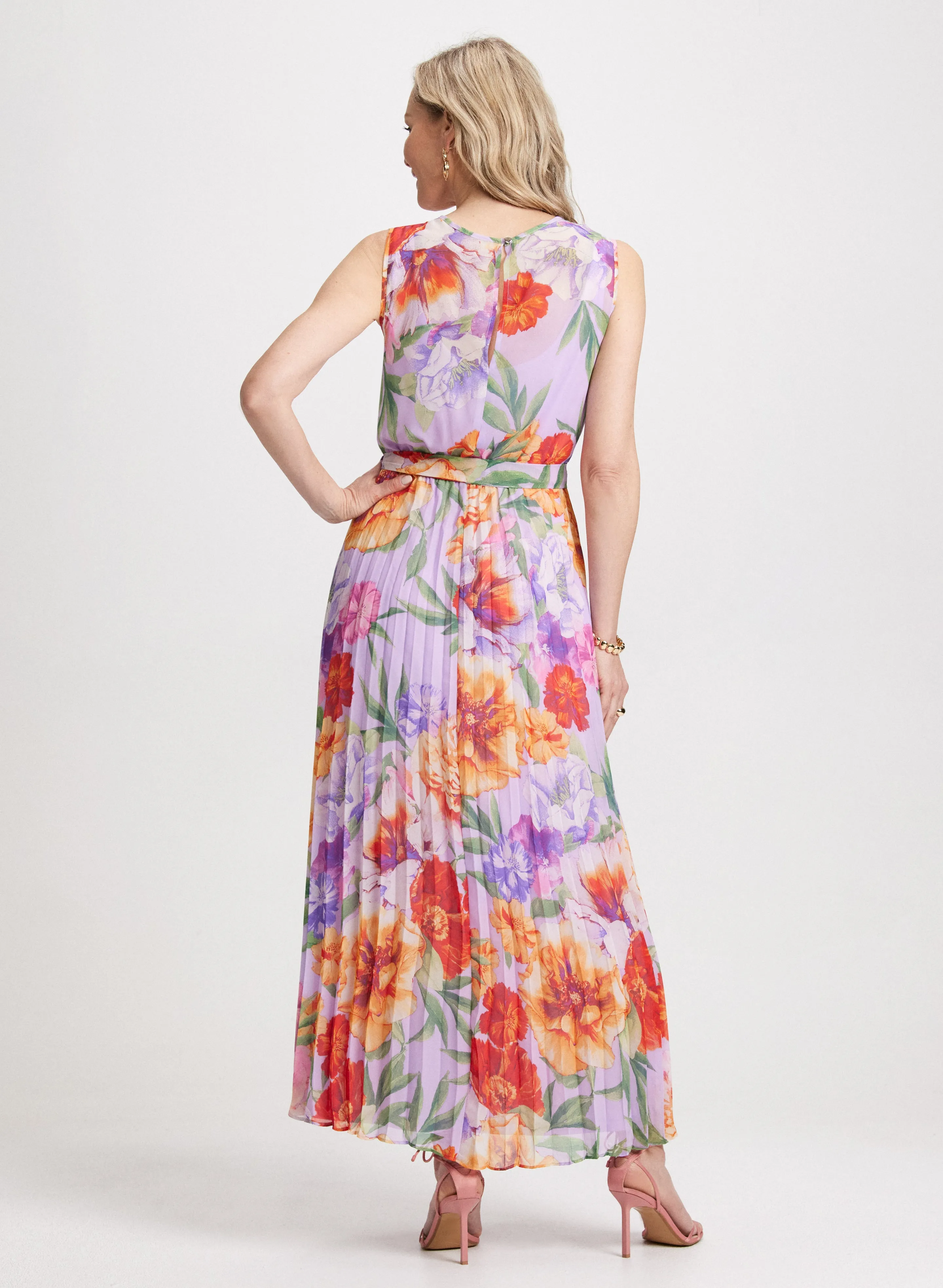 Long Tropical Pleated Dress sold by Laura product image thumbnail 3