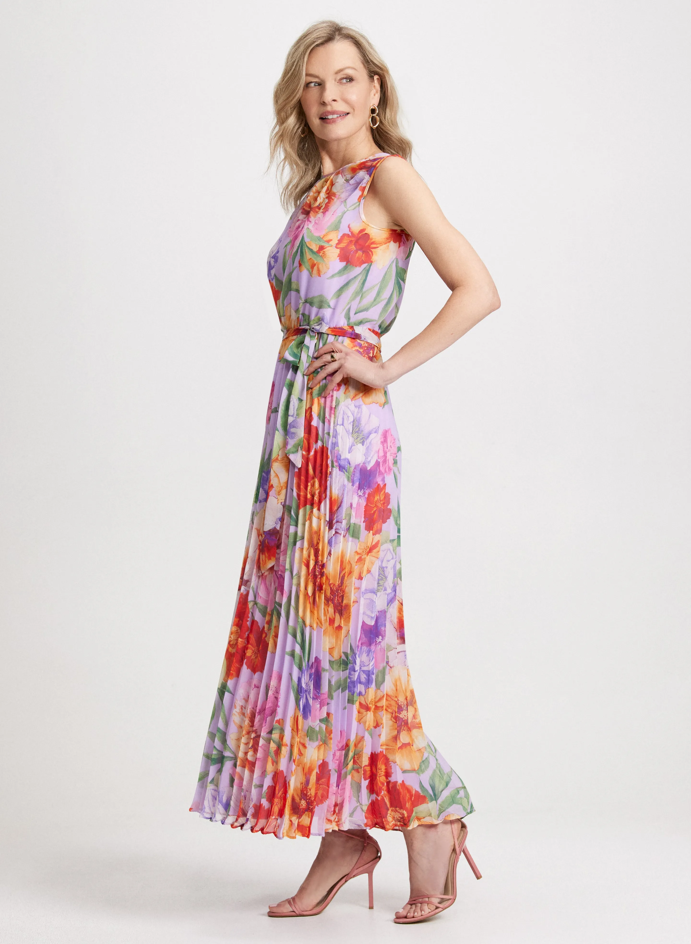 Long Tropical Pleated Dress sold by Laura product image thumbnail 2