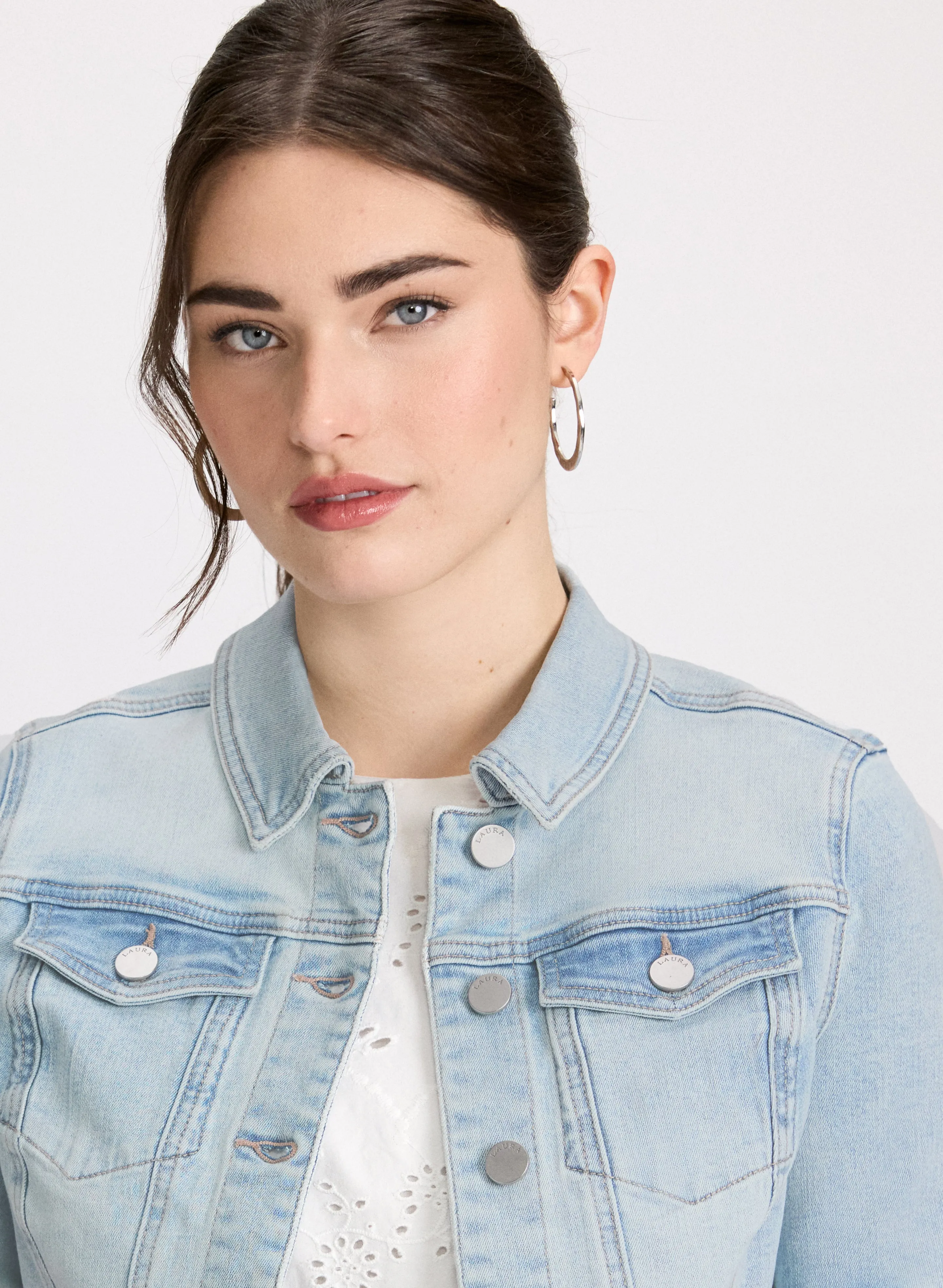 Cropped Denim Jacket sold by Laura product image thumbnail 5