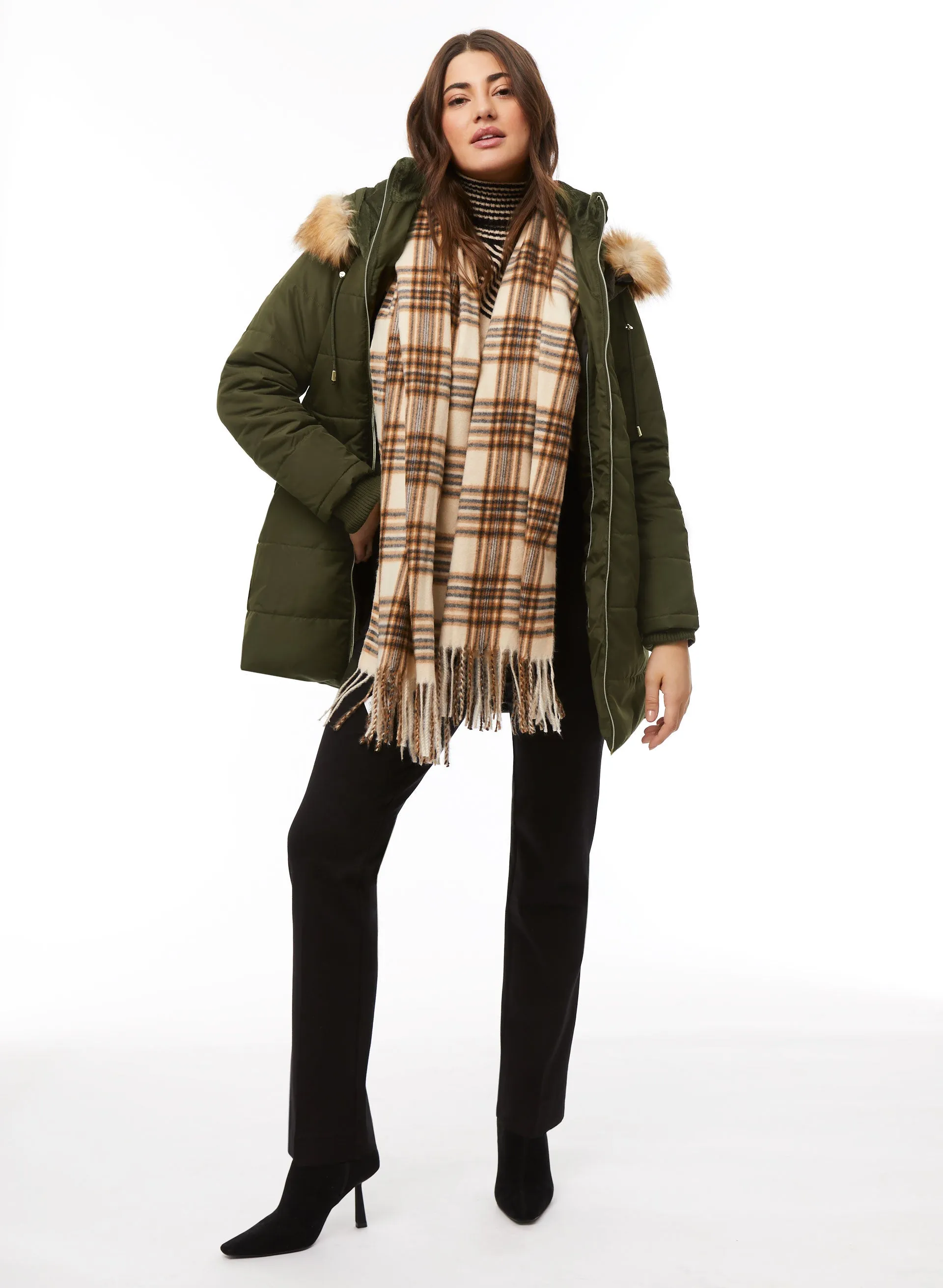 Vegan Down Quilted Coat sold by Laura product image thumbnail 5