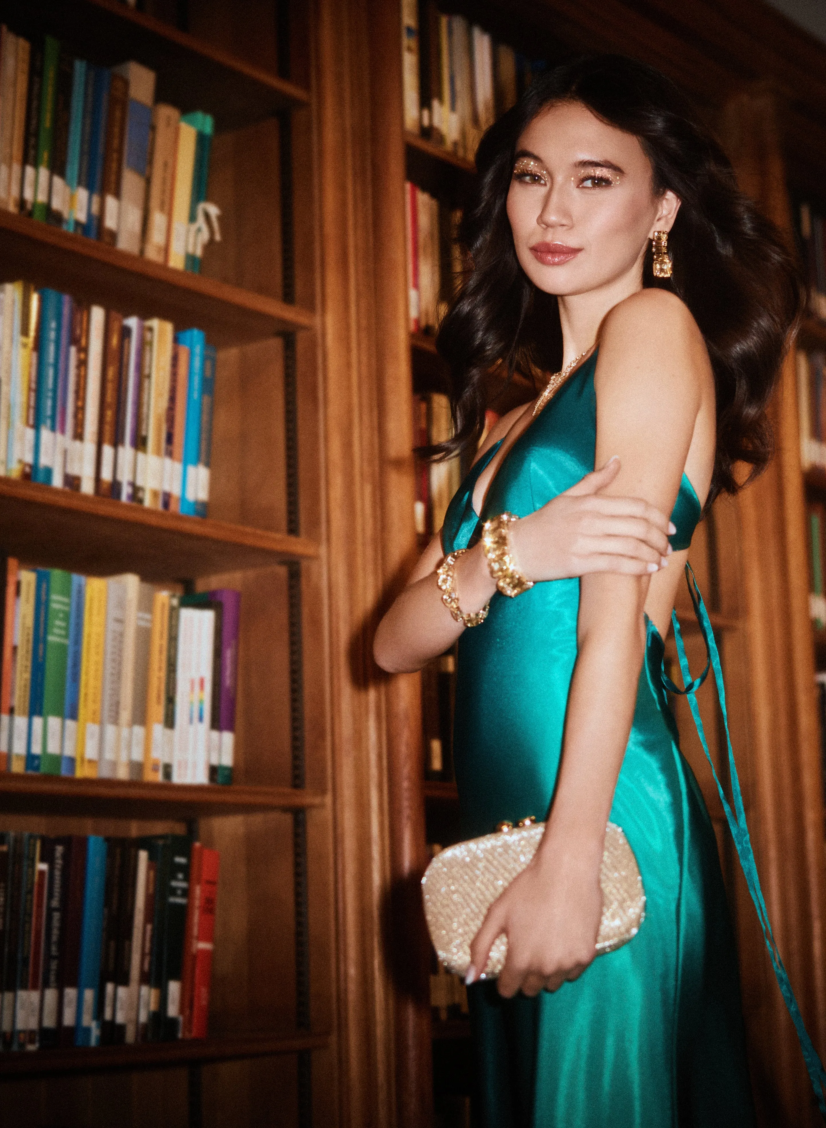 Glitter Textile Box Clutch sold by Laura product image thumbnail 5