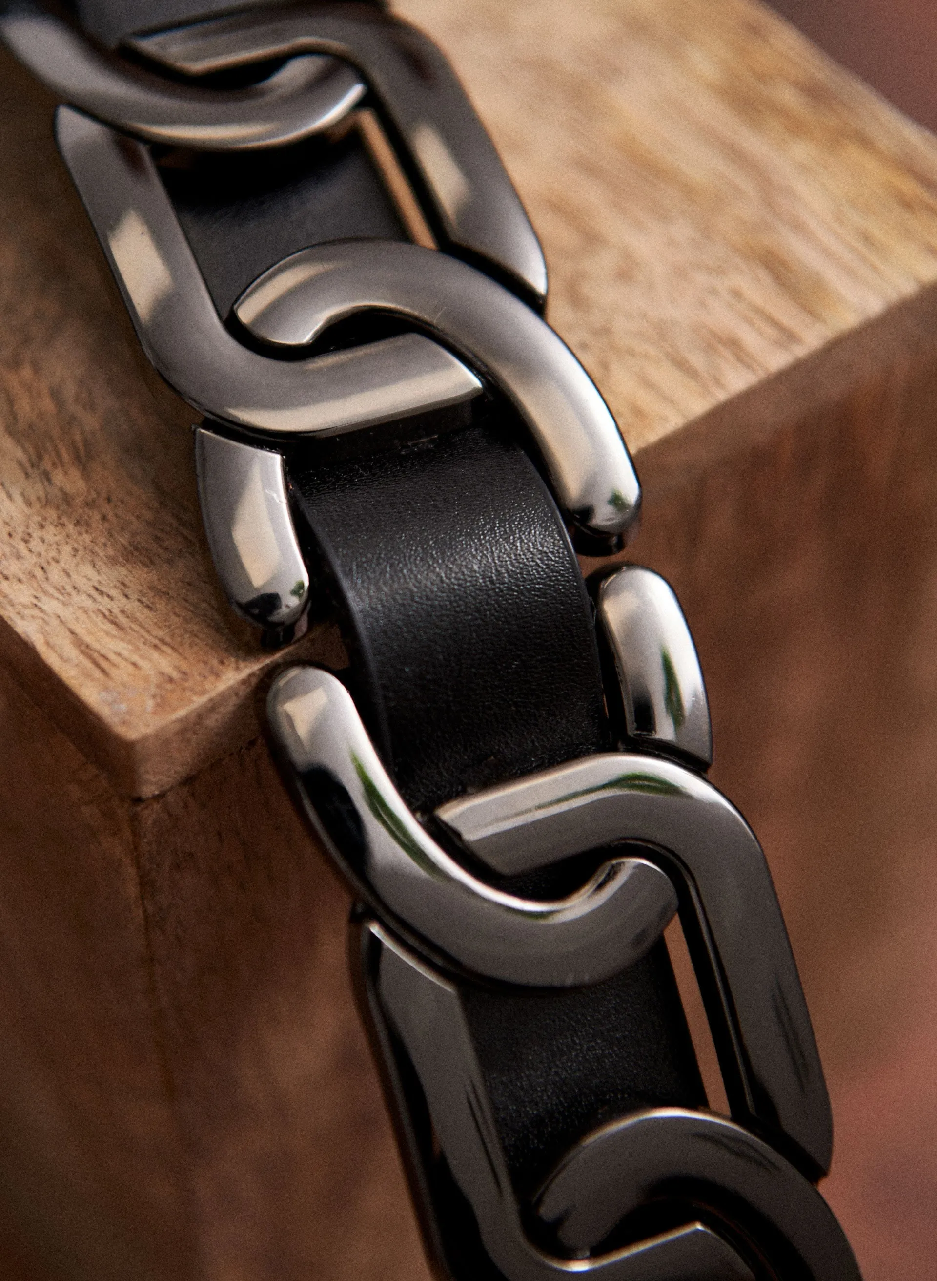Chain Link Detail Belt sold by Laura product image thumbnail 2