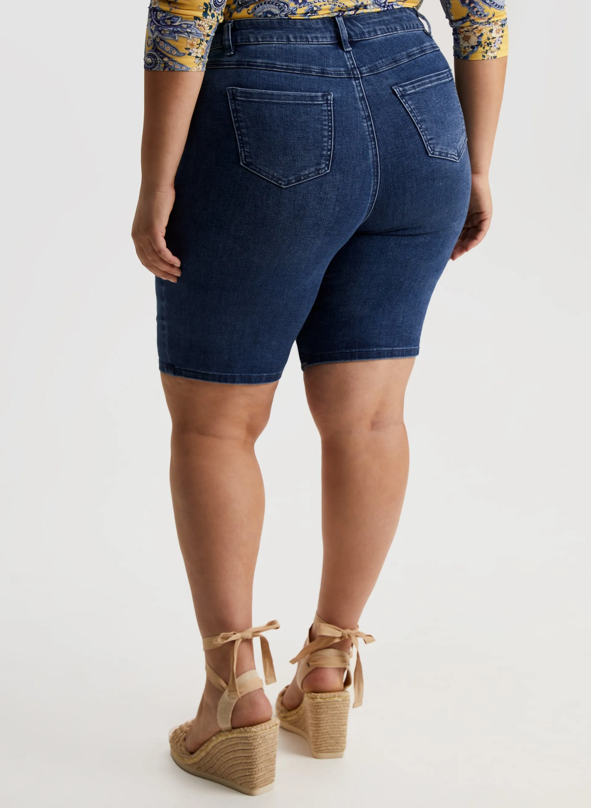 Embroidered Bermuda Shorts sold by Laura product image thumbnail 2