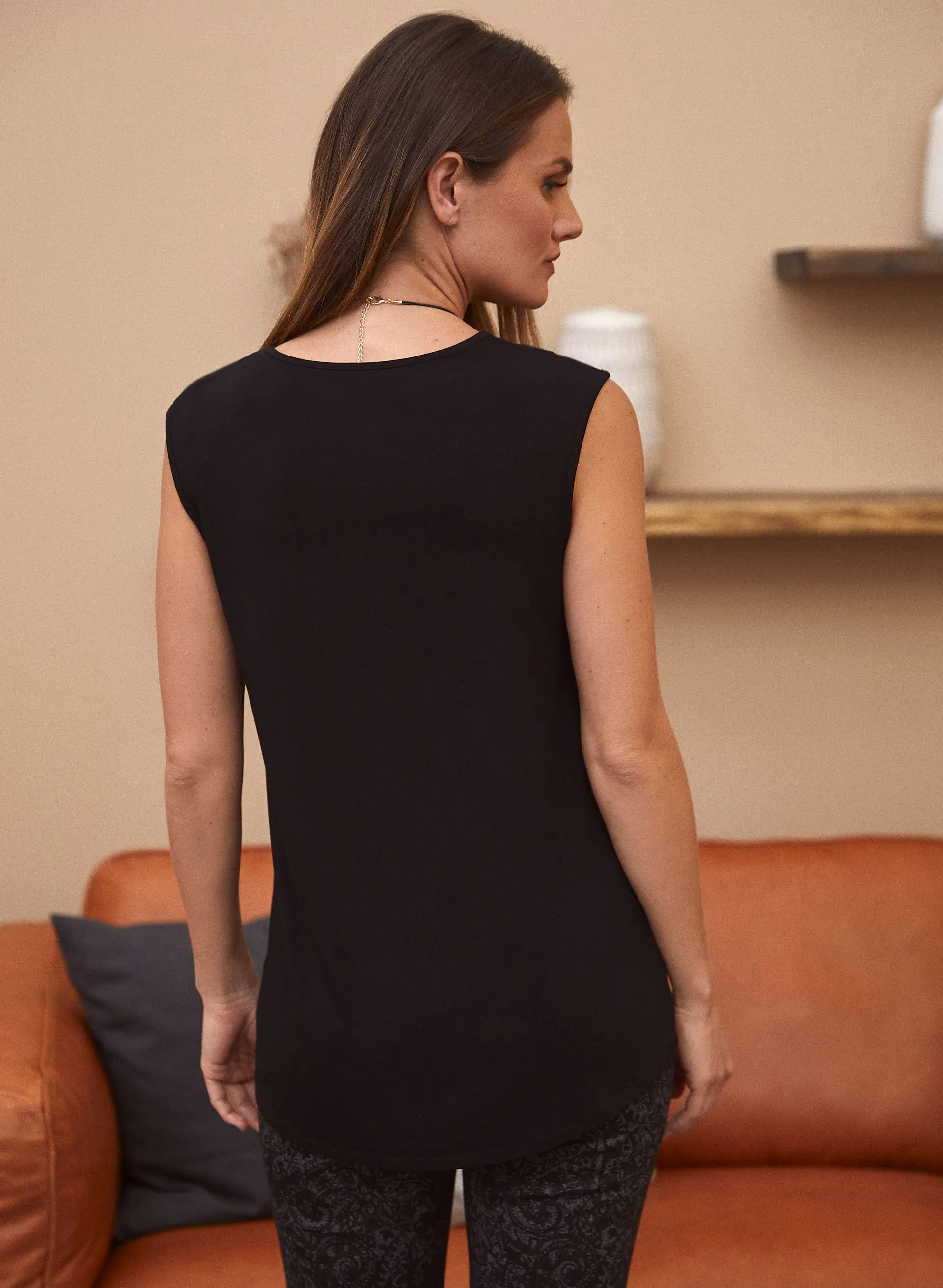 Sleeveless V-Neck Top sold by Laura product image thumbnail 4