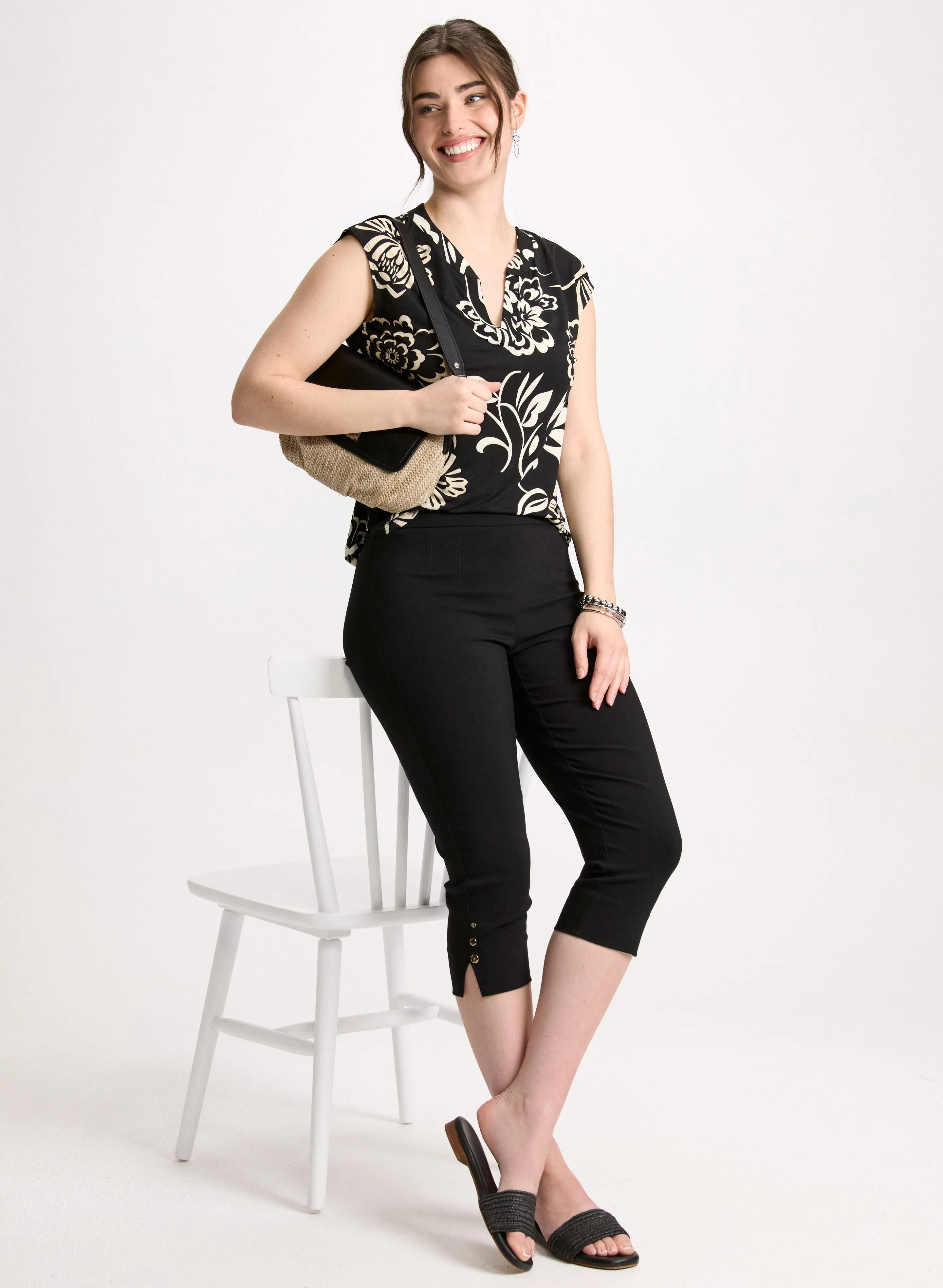 Split Neck Floral Top & Pull-On Bengaline Capris sold by Laura