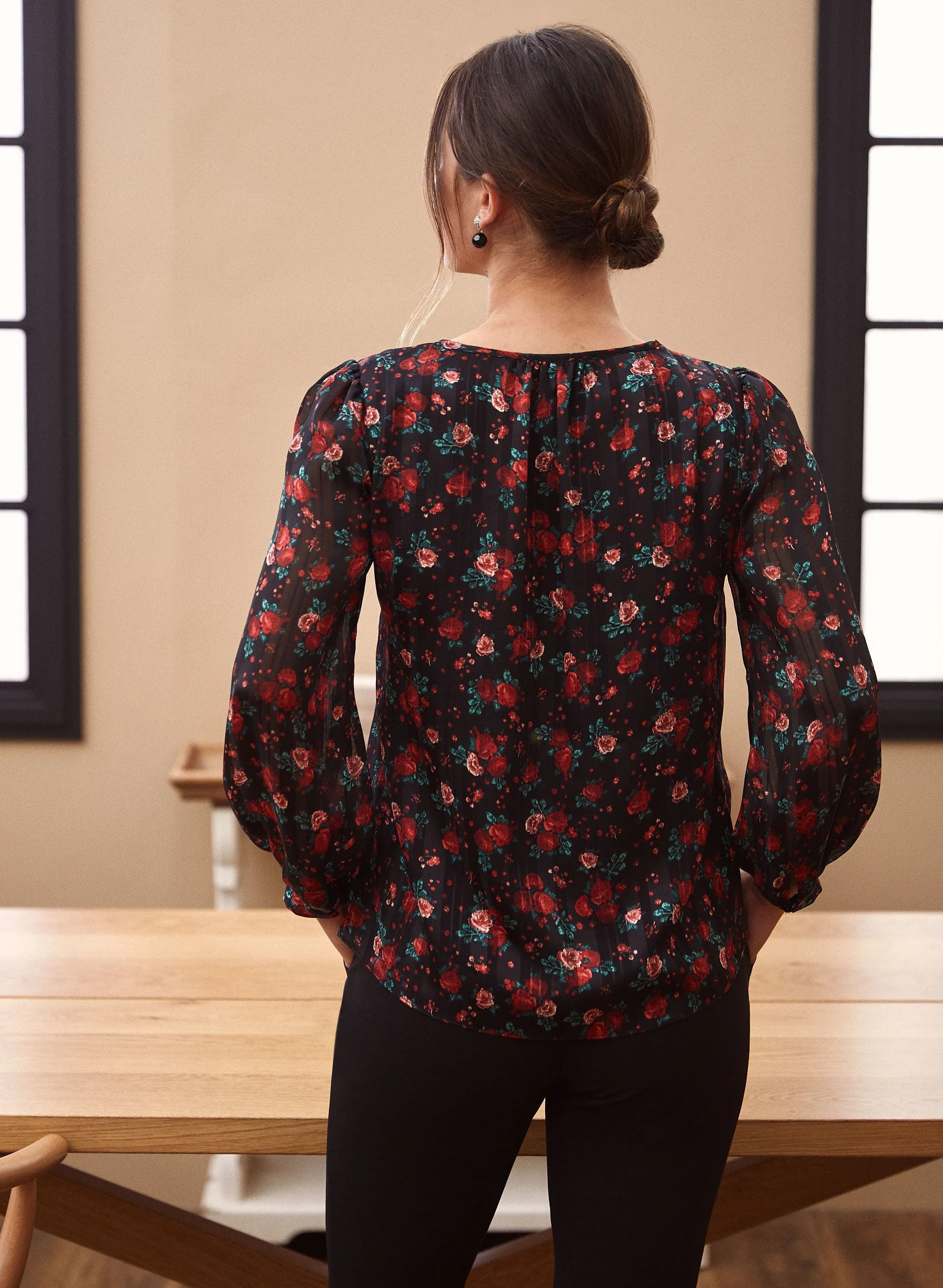 Rose Motif Button-Down Blouse sold by Laura product image thumbnail 3