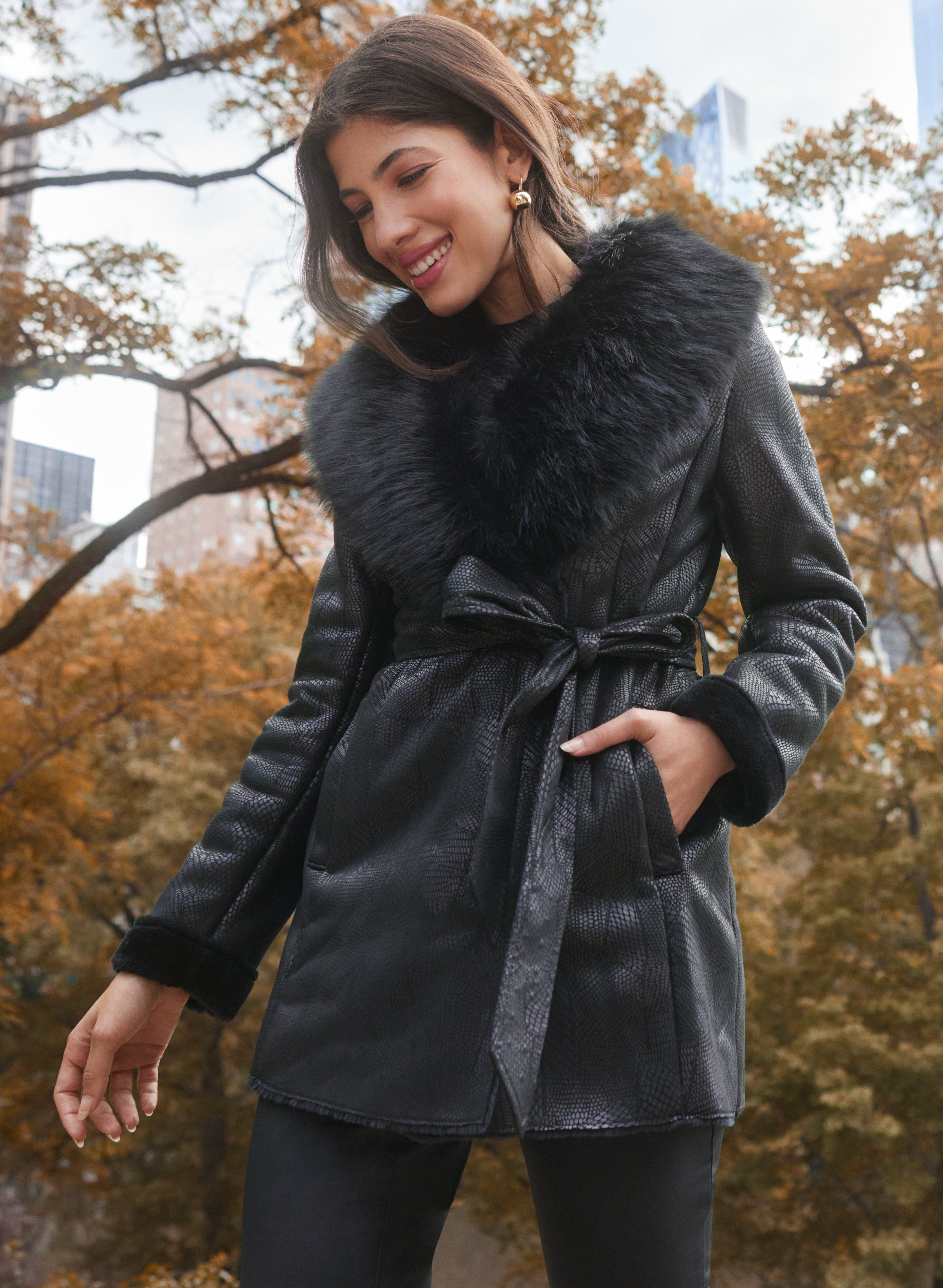 Easy Layering sold by Laura