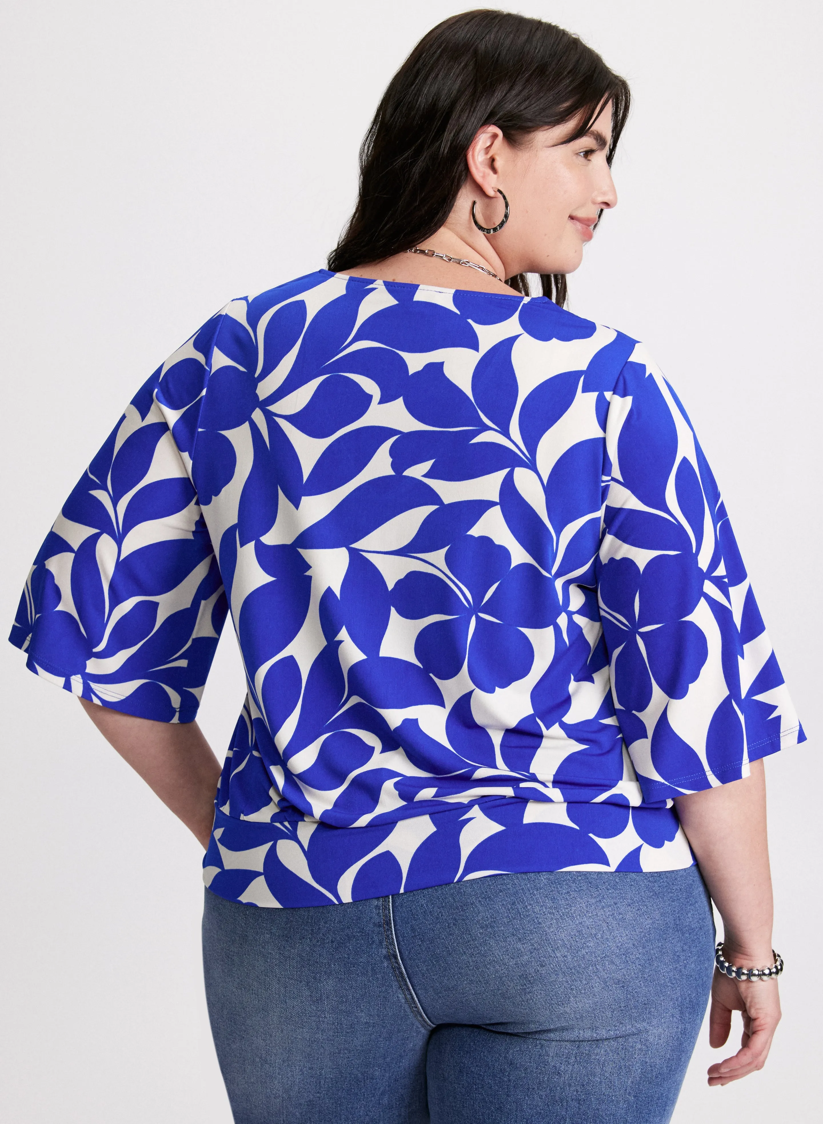 Leaf Print V-Neck Top sold by Laura product image thumbnail 4