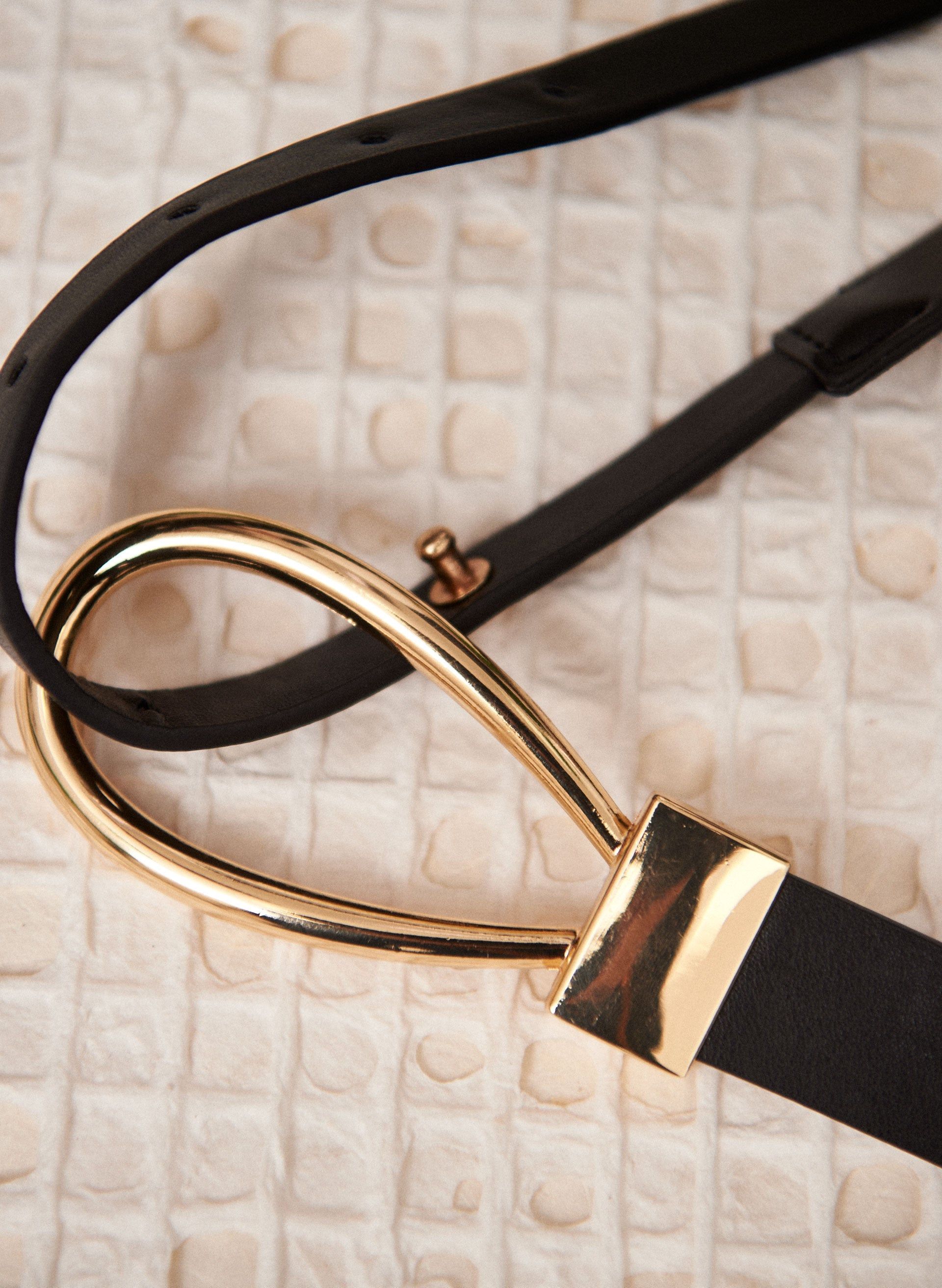 Thin Loop Buckle Belt sold by Laura product image thumbnail 2