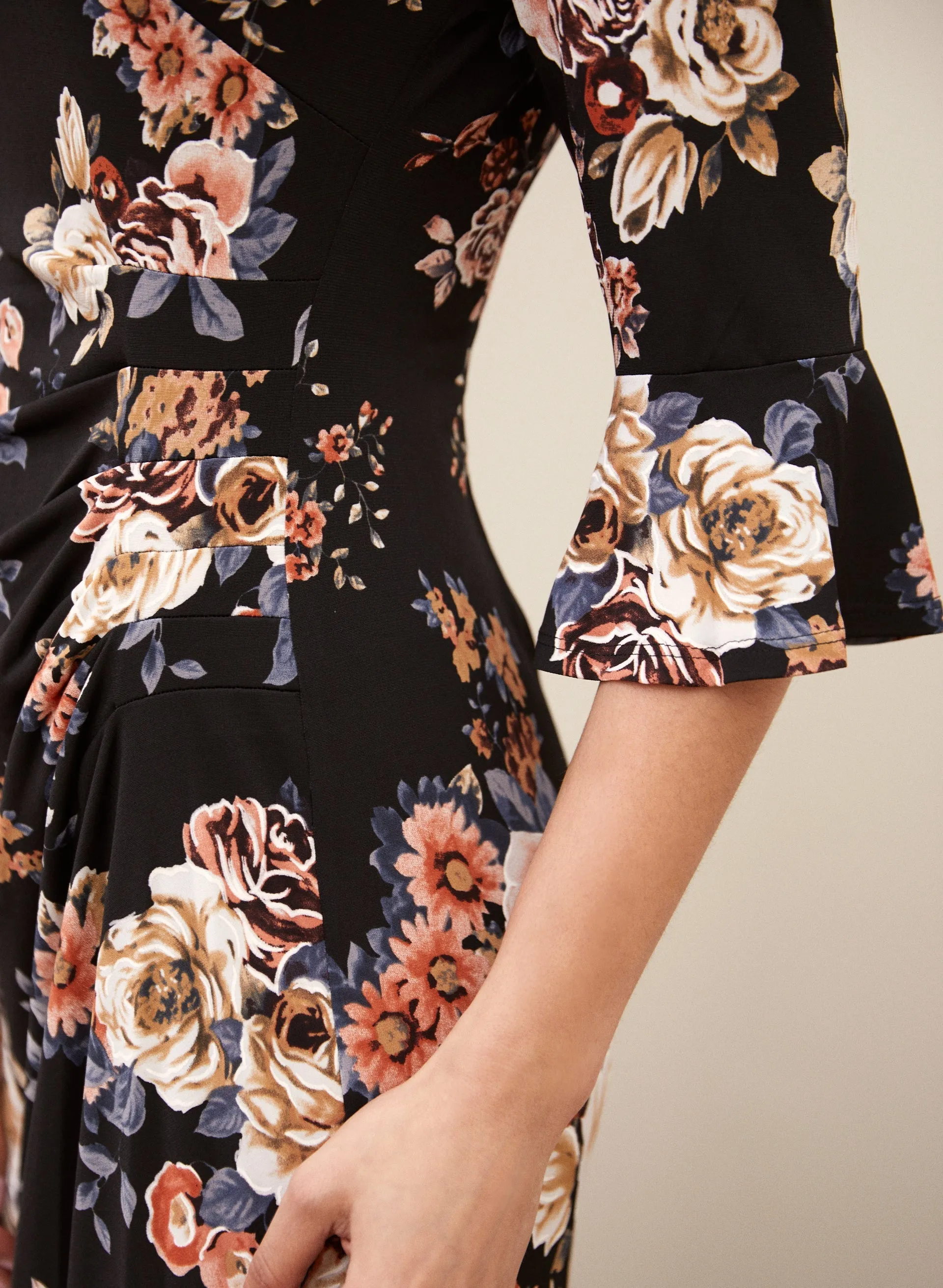 Floral Print 3/4 Sleeve Dress sold by Laura product image thumbnail 4