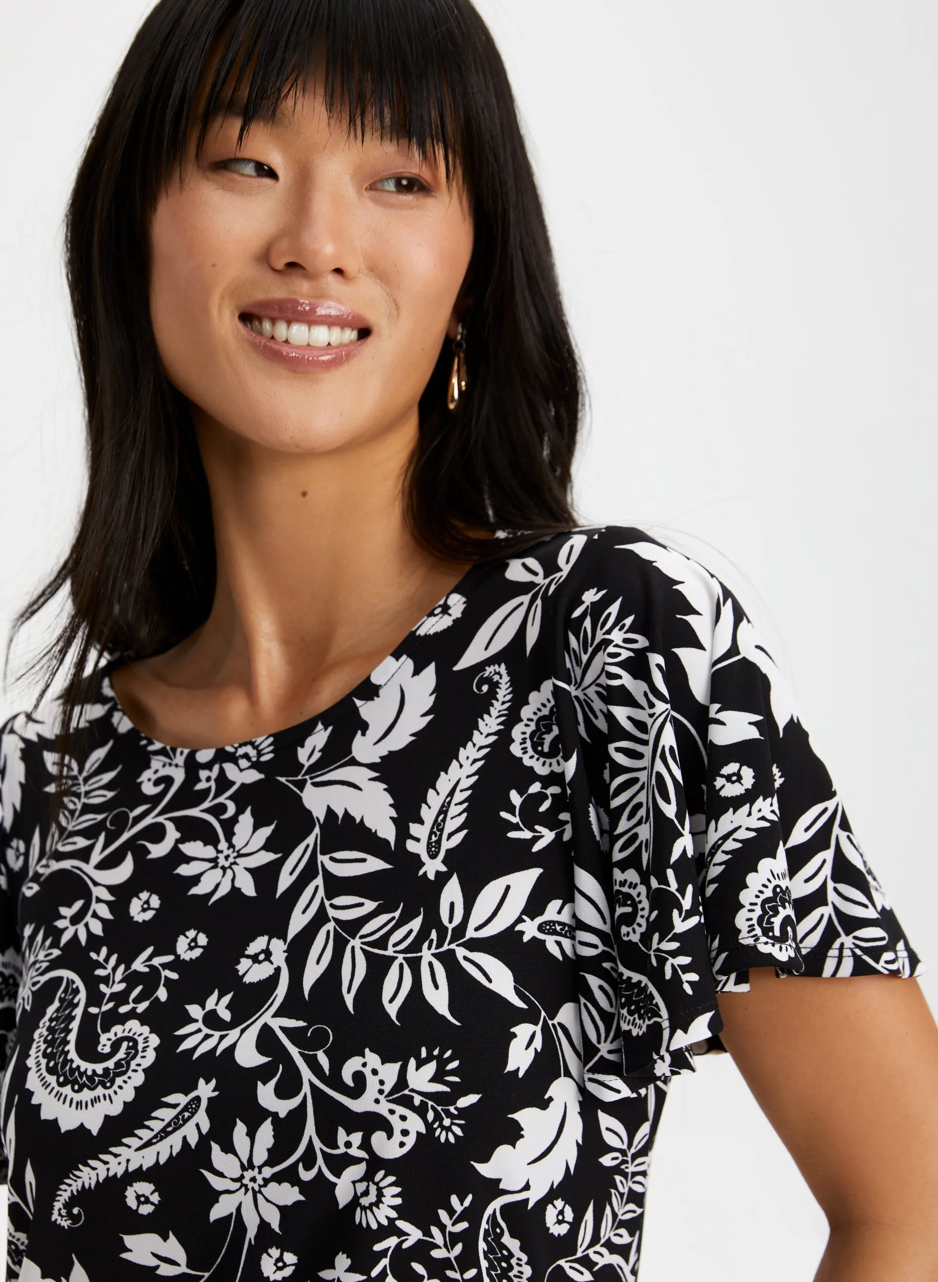 Floral Print Flutter Sleeve Top sold by Laura product image thumbnail 2