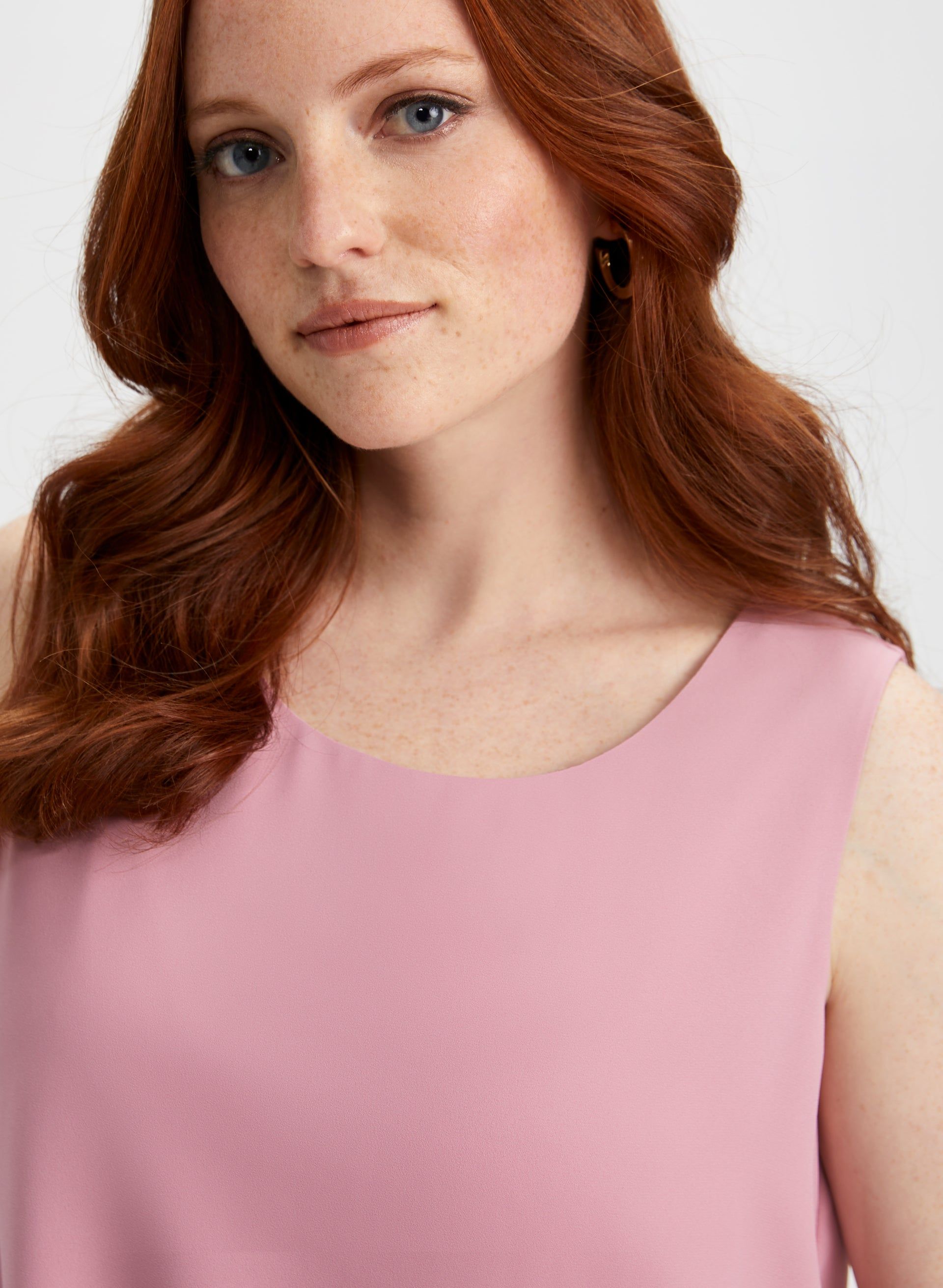 Essential Sleeveless Blouse sold by Laura product image thumbnail 2