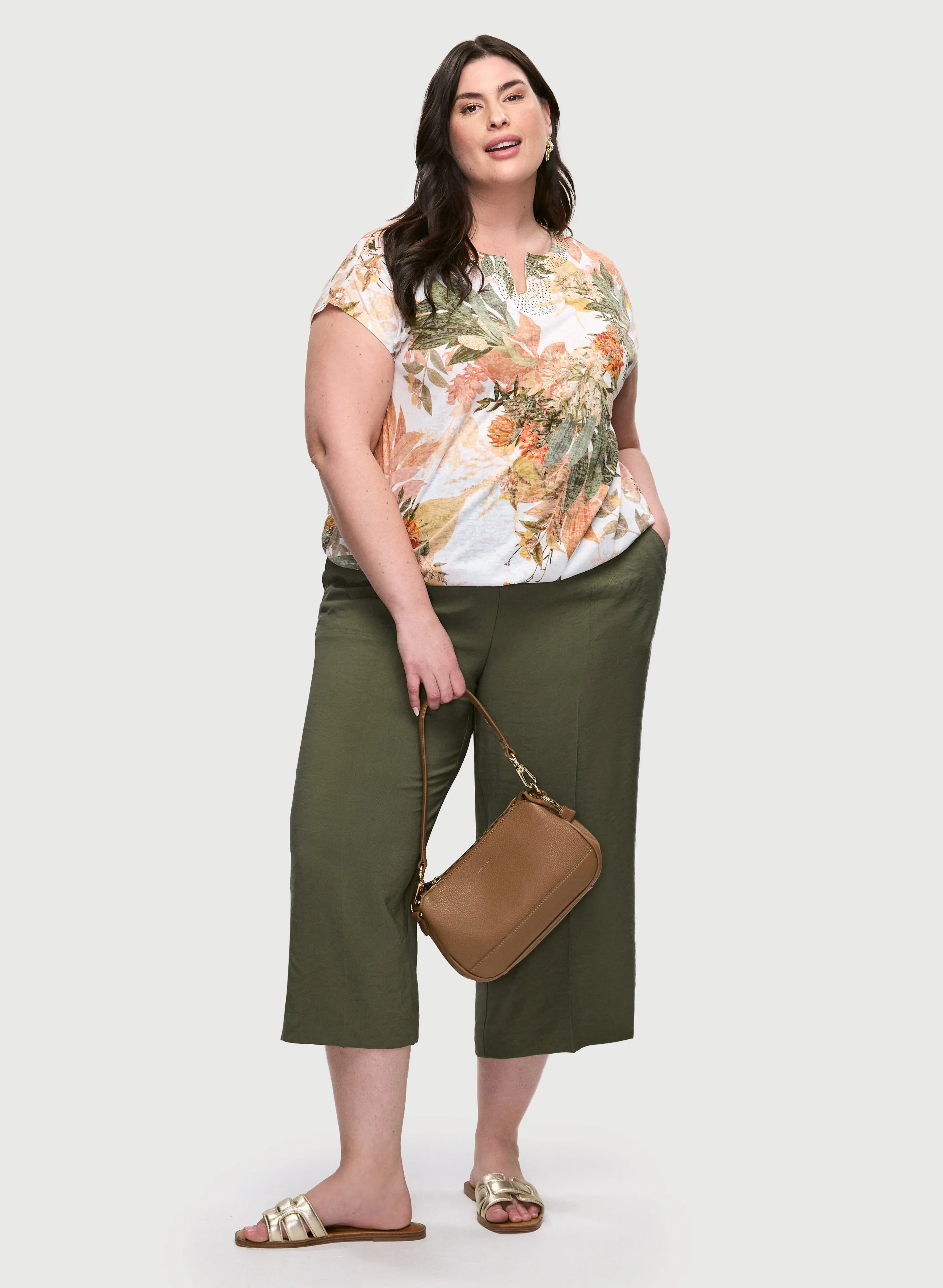 Embellished Floral Burnout T-Shirt & Pull-On Straight Leg Capris sold by Laura