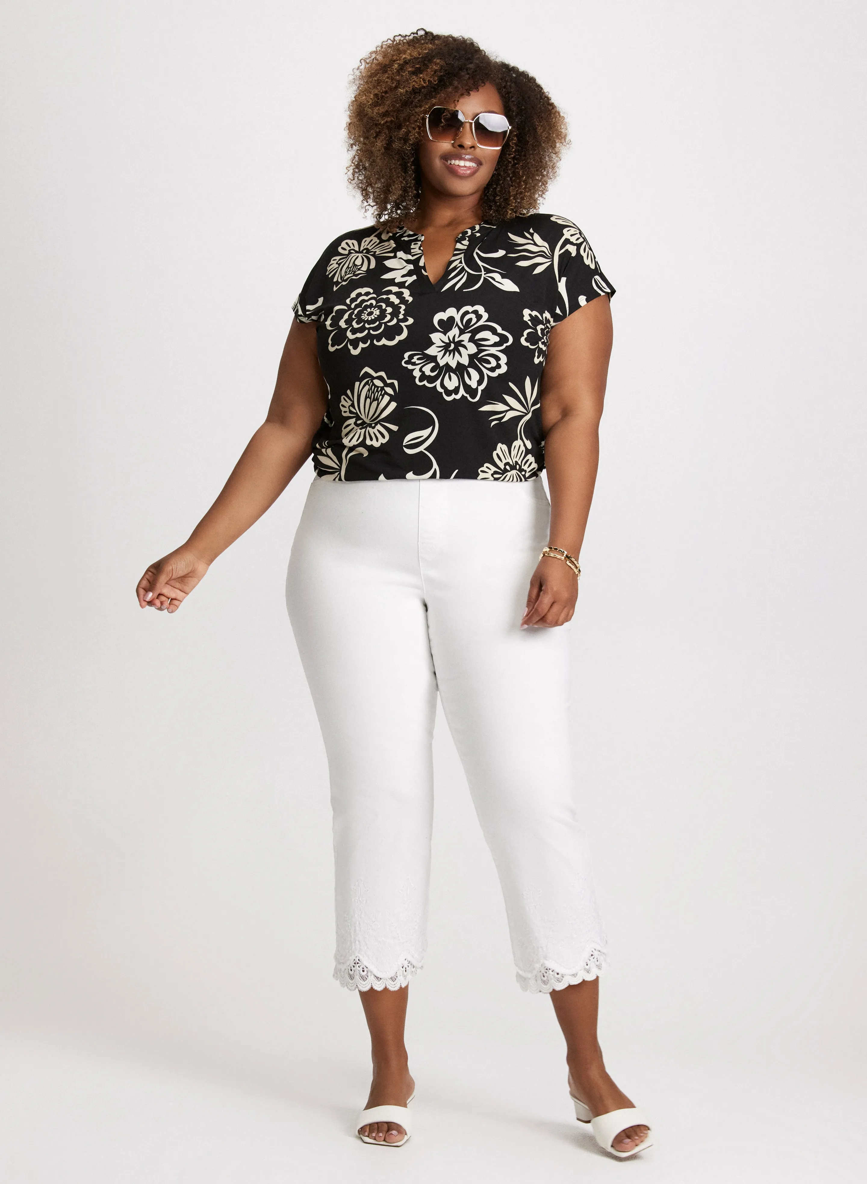 Split Neck Floral Top & Lace Hem Denim Capris sold by Laura