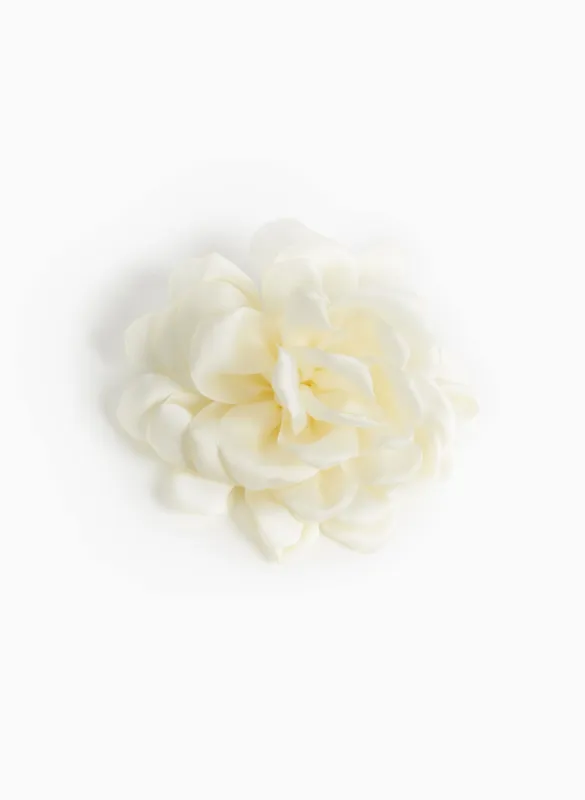 Flower Brooch sold by Laura