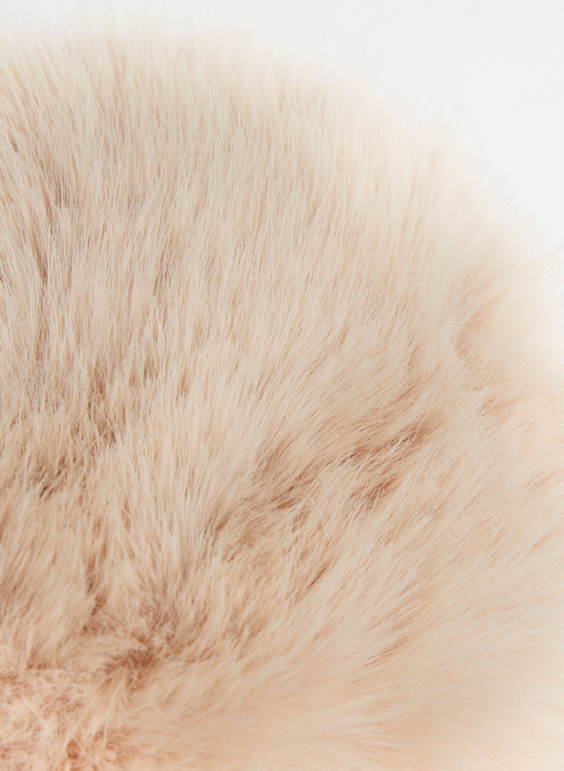 Vegan Fur Bucket Hat sold by Laura product image thumbnail 2