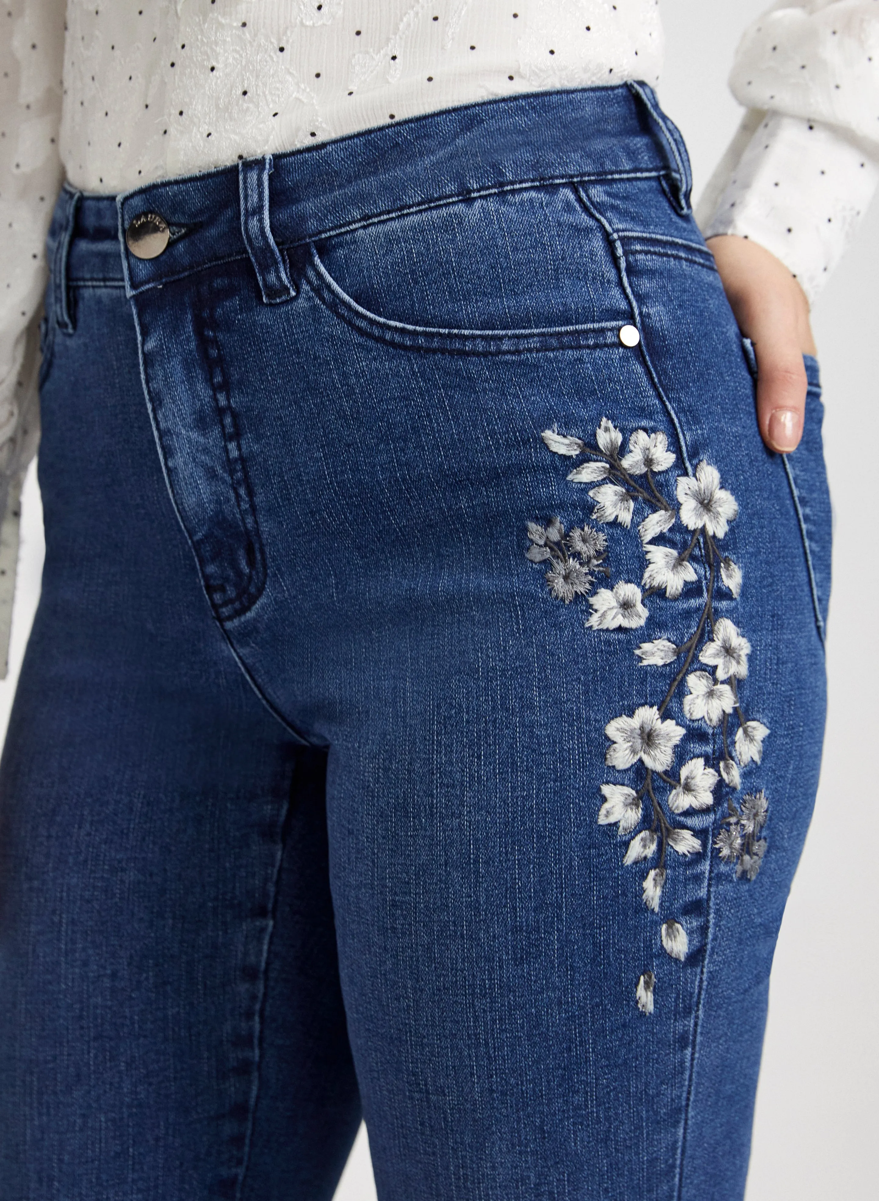 Embroidered Straight Leg Jeans sold by Laura product image thumbnail 5