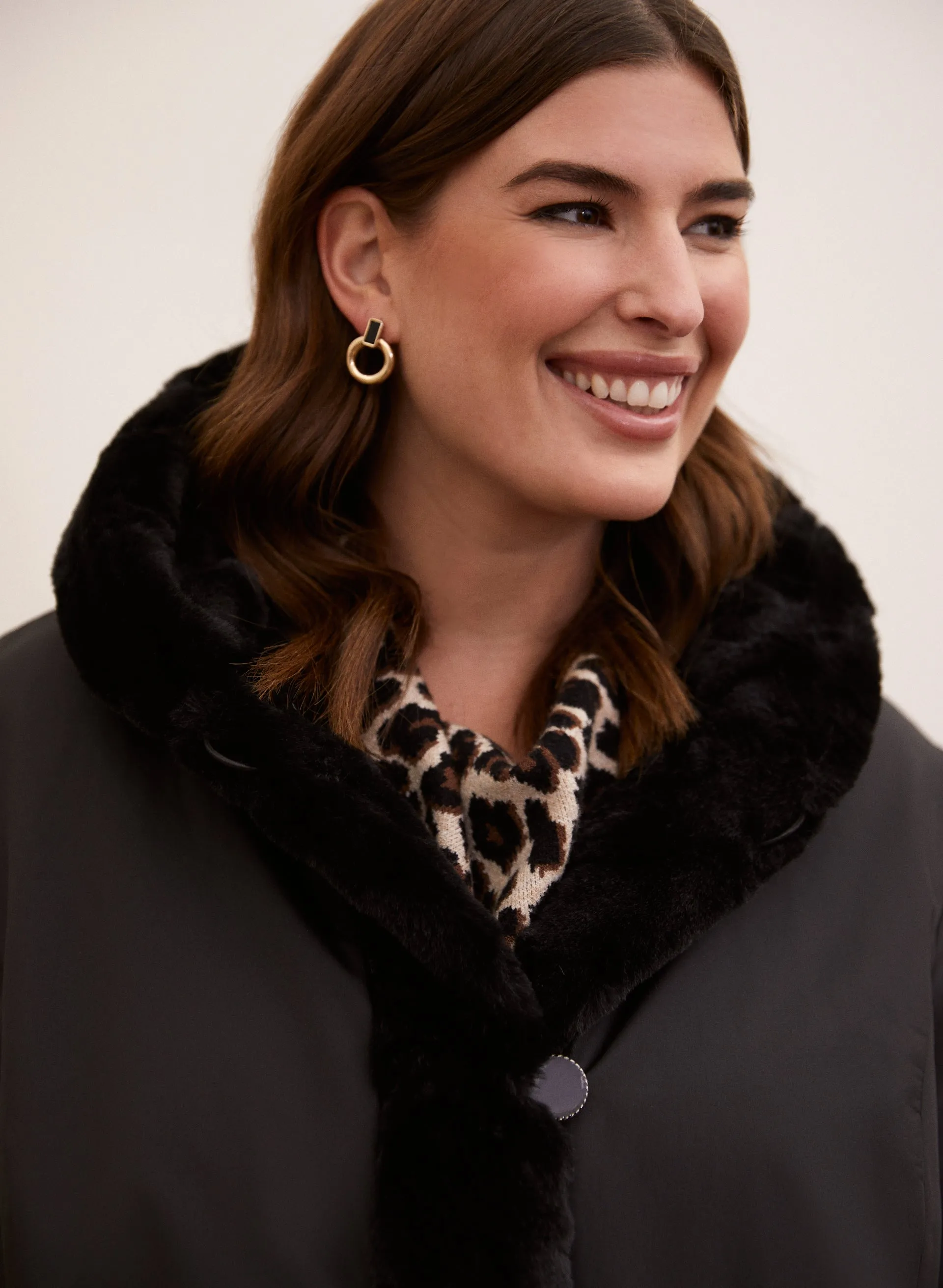 Reversible Faux Fur Coat sold by Laura product image thumbnail 5