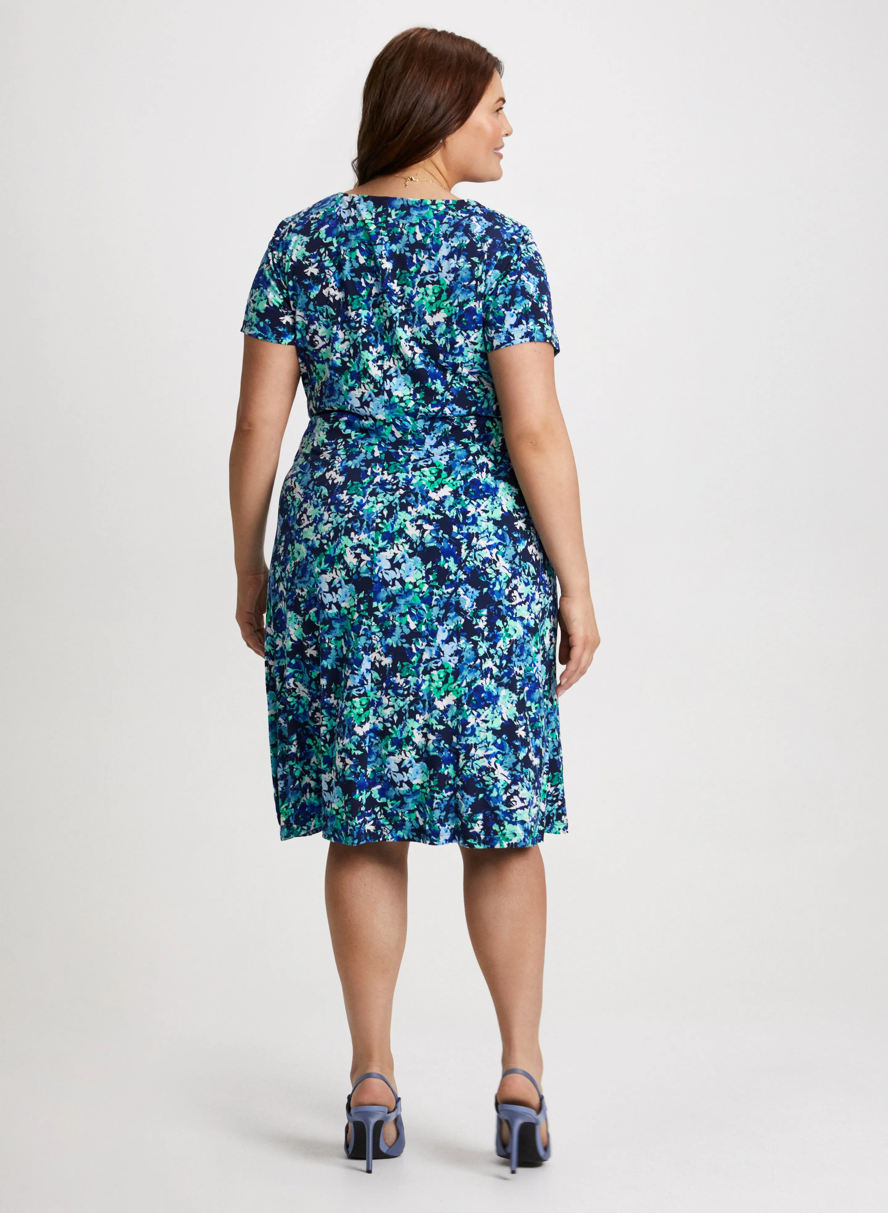 Ruched Waist Floral Dress sold by Laura product image thumbnail 2