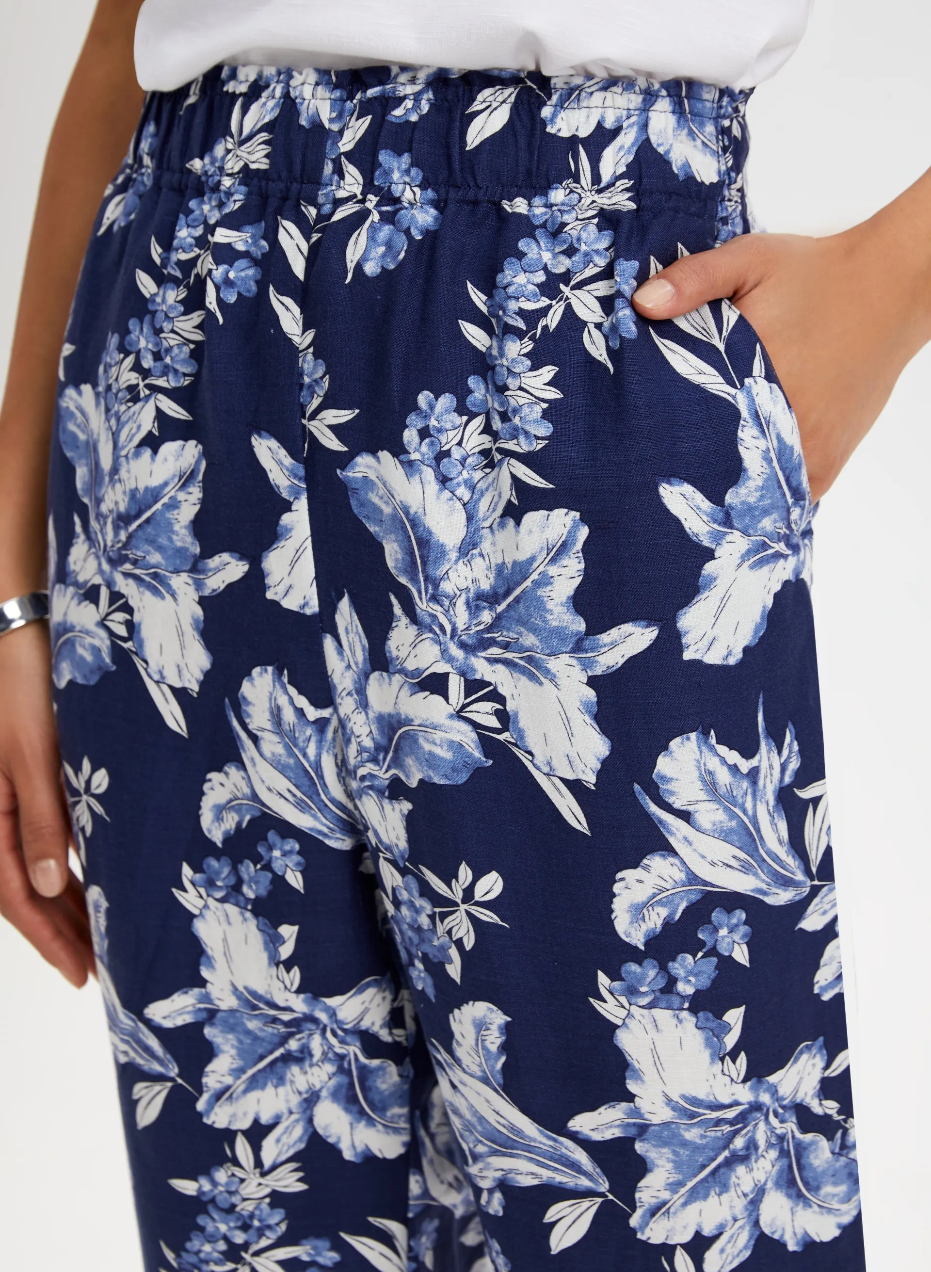 Floral Print Pull-On Pants sold by Laura product image thumbnail 5