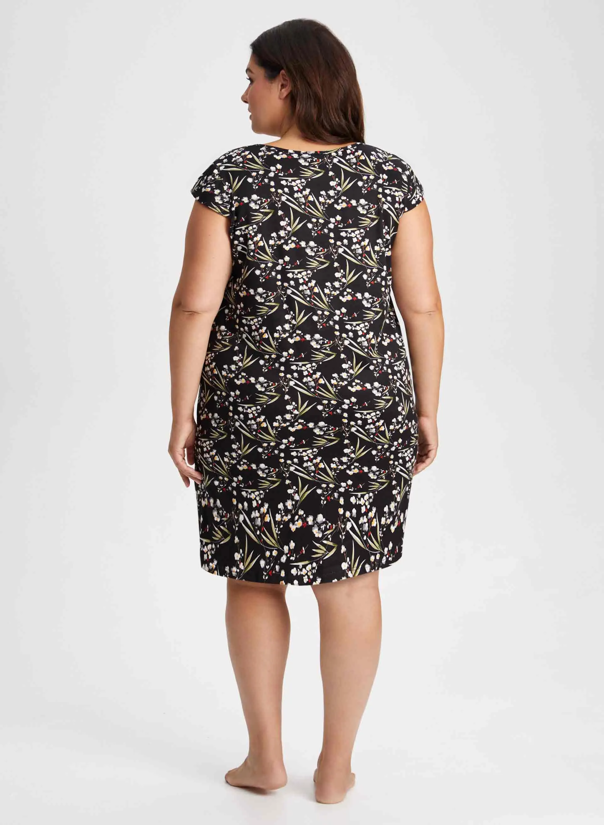 Floral Motif Nightgown sold by Laura product image thumbnail 2