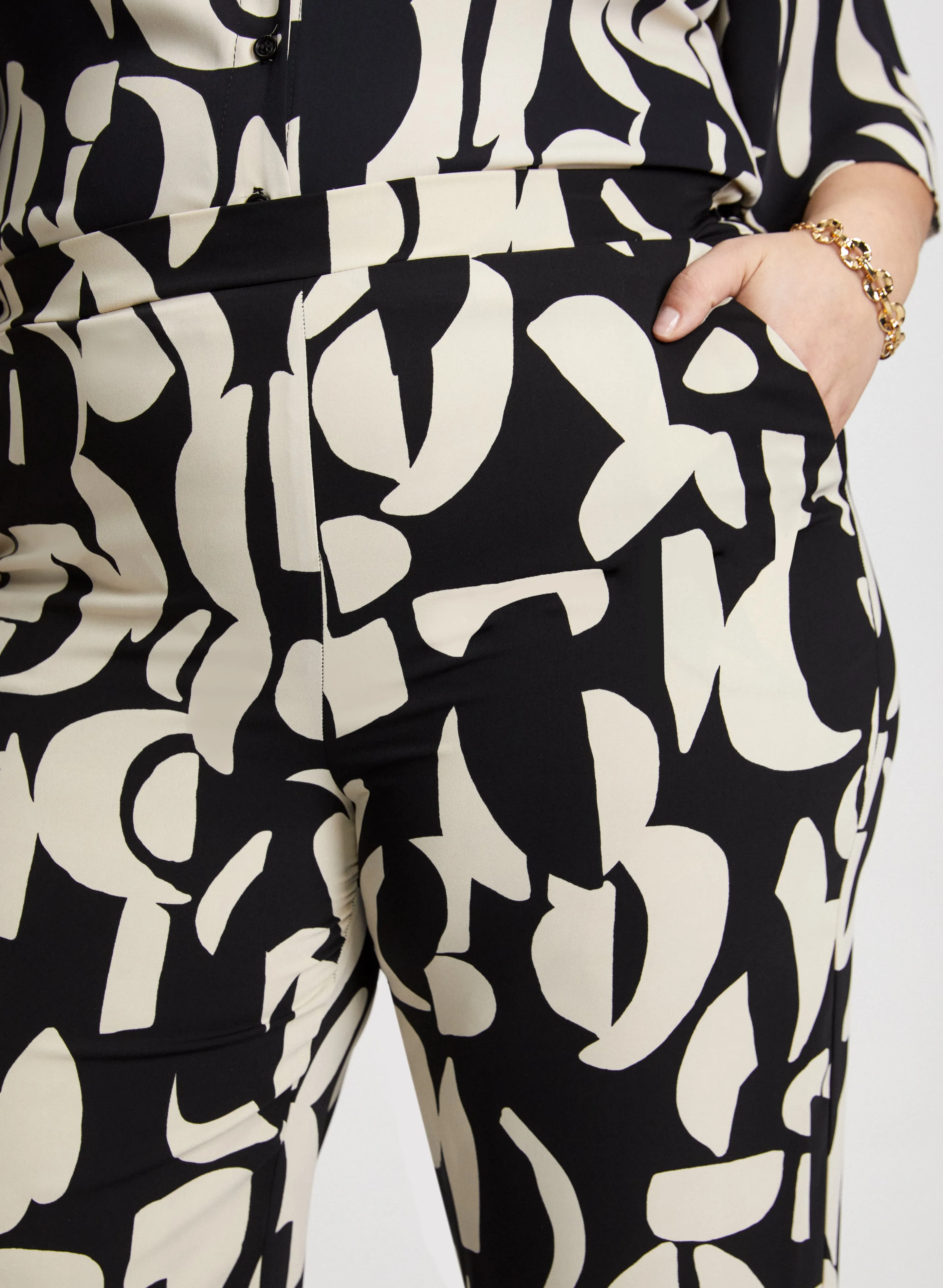 Joseph Ribkoff - Contrast Floral Pull-On Pants sold by Laura product image thumbnail 5