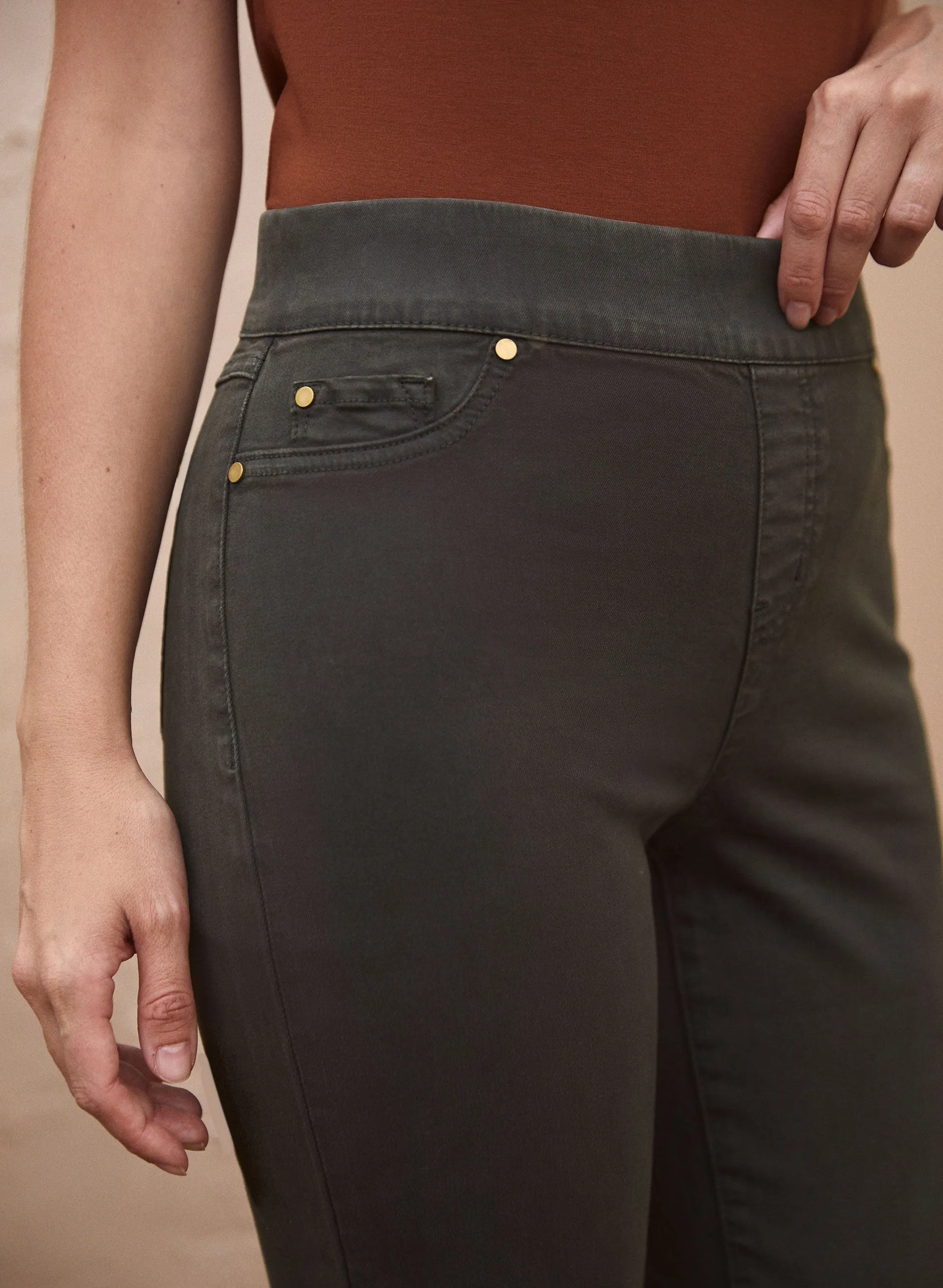 Pull-On Straight Leg Jeans sold by Laura product image thumbnail 4