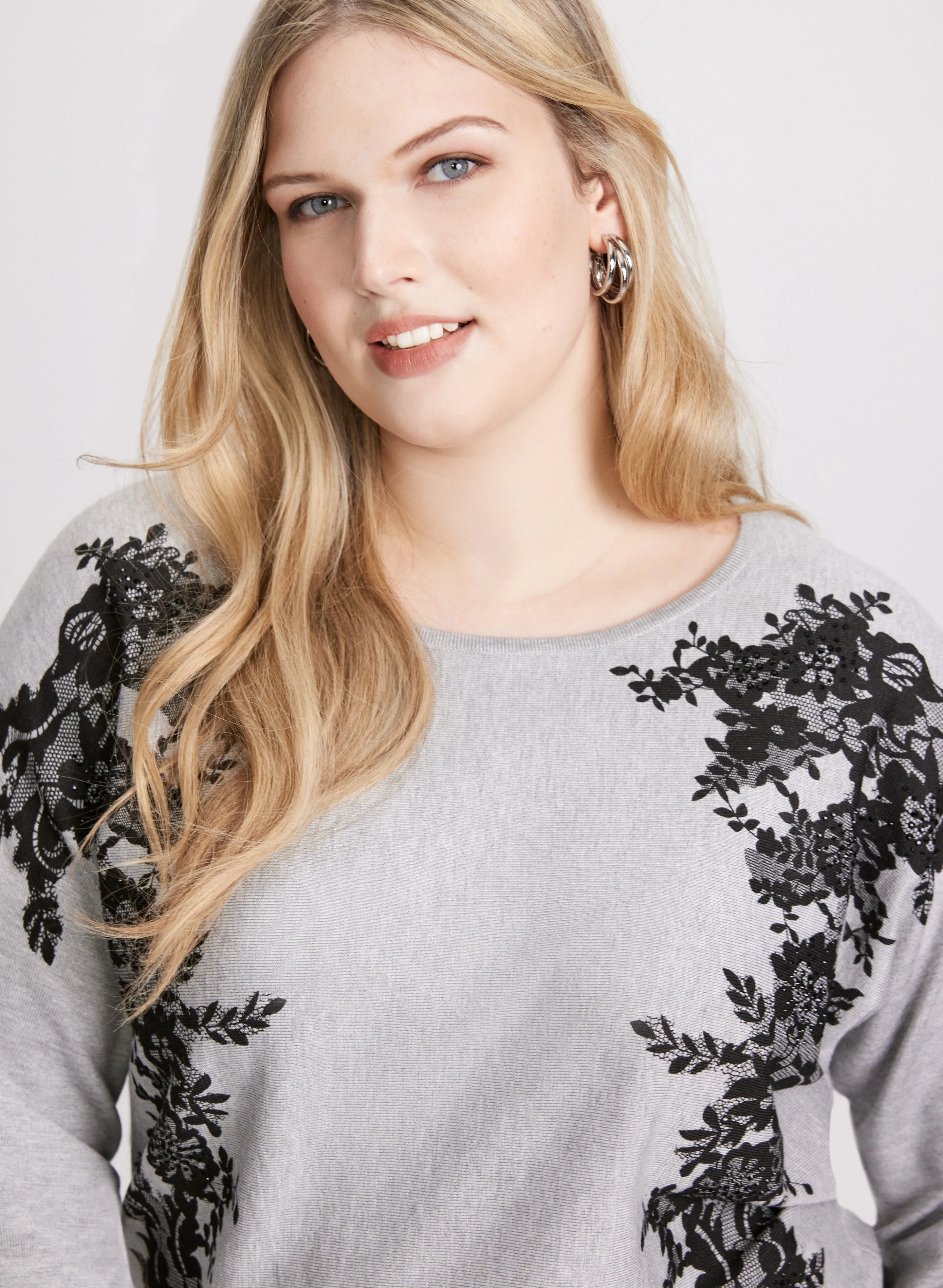 Lace Print Knit Pullover sold by Laura product image thumbnail 2