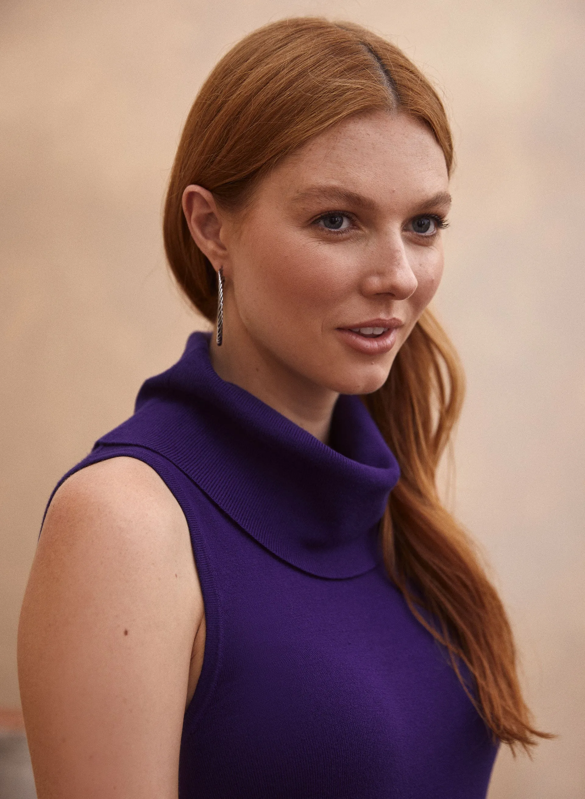 Sleeveless Cowl Neck Sweater sold by Laura product image thumbnail 2