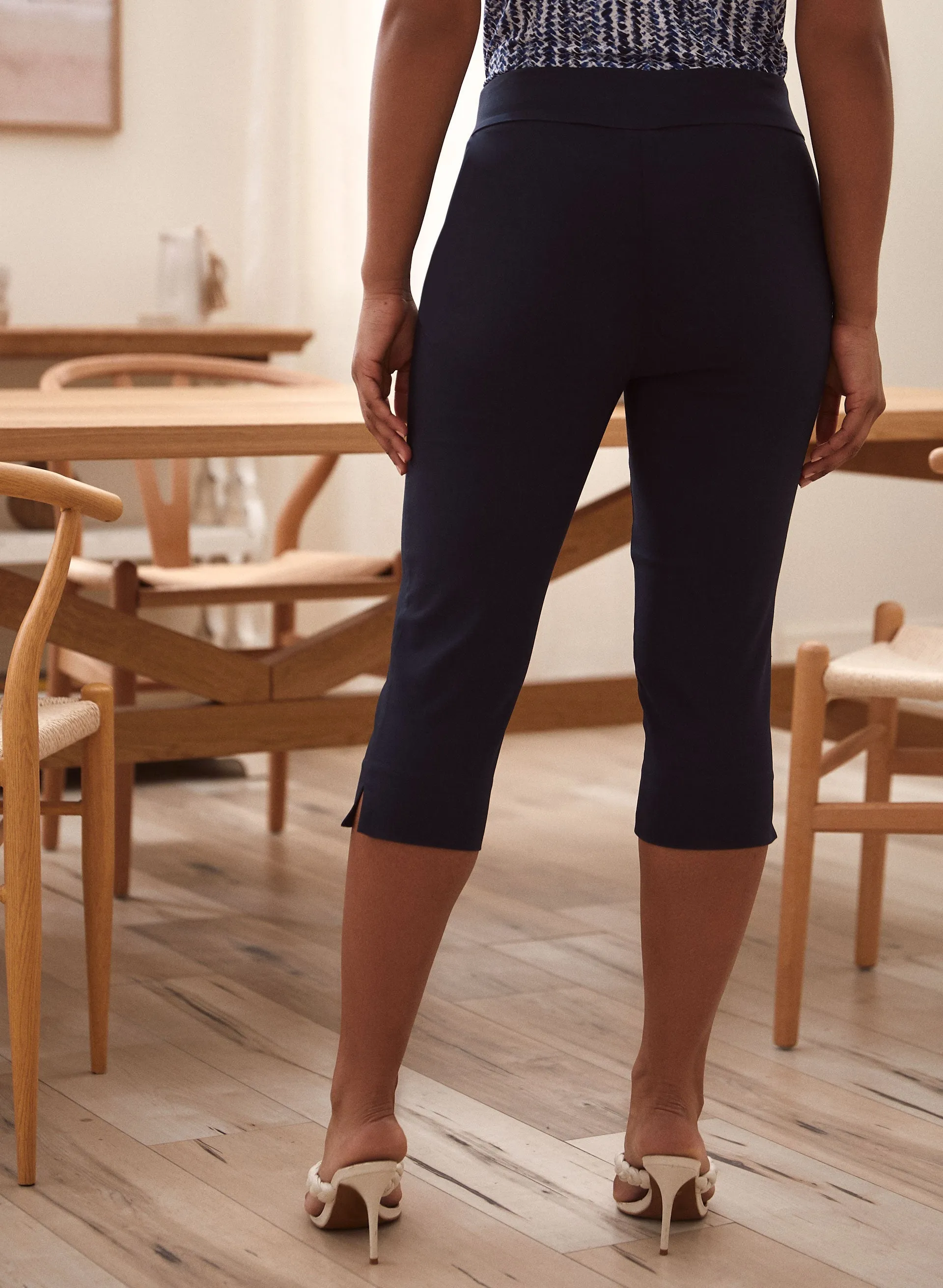 Pull-On Bengaline Capris sold by Laura product image thumbnail 2