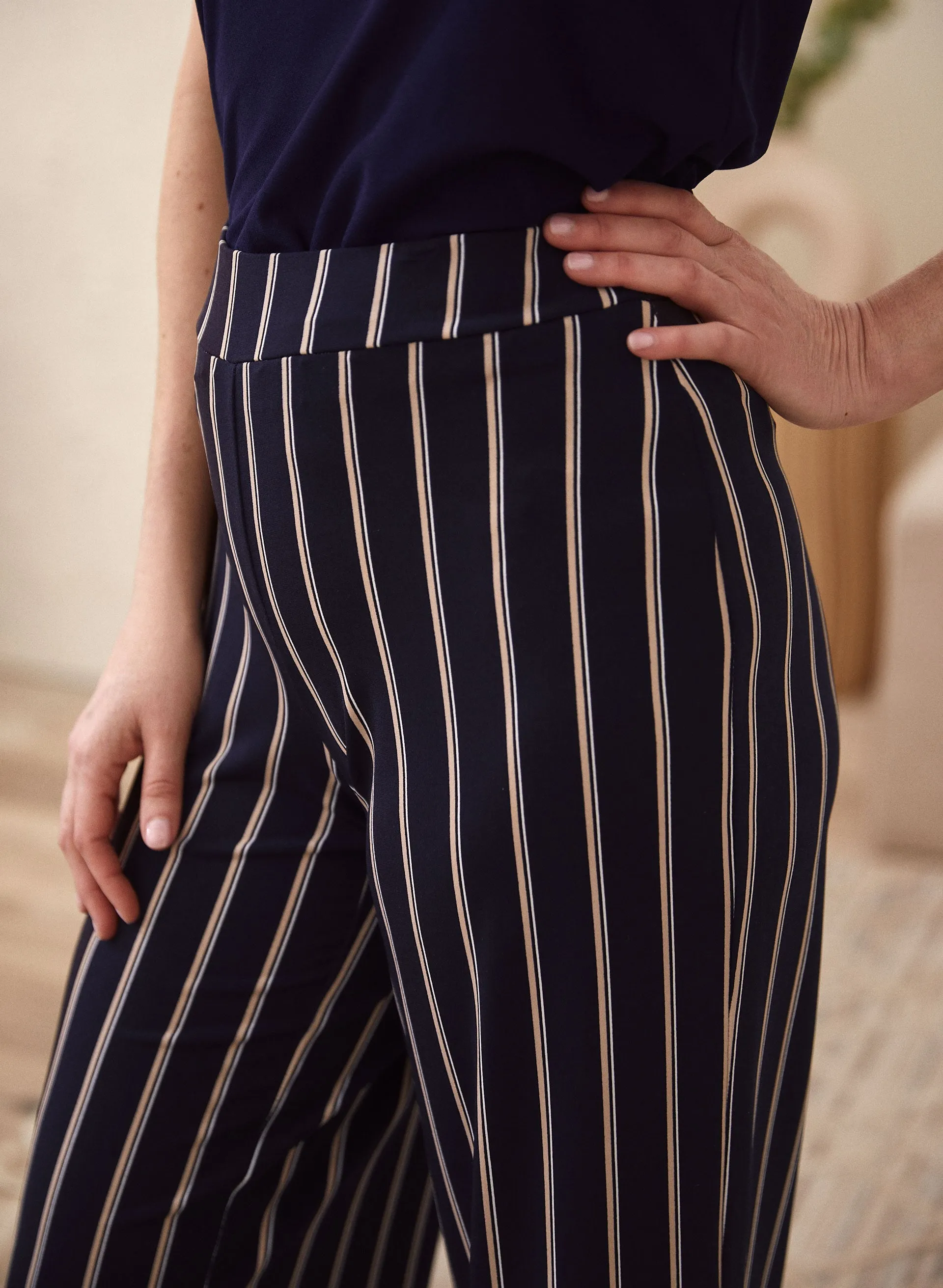 Vertical Stripe Pull-On Capris sold by Laura product image thumbnail 4