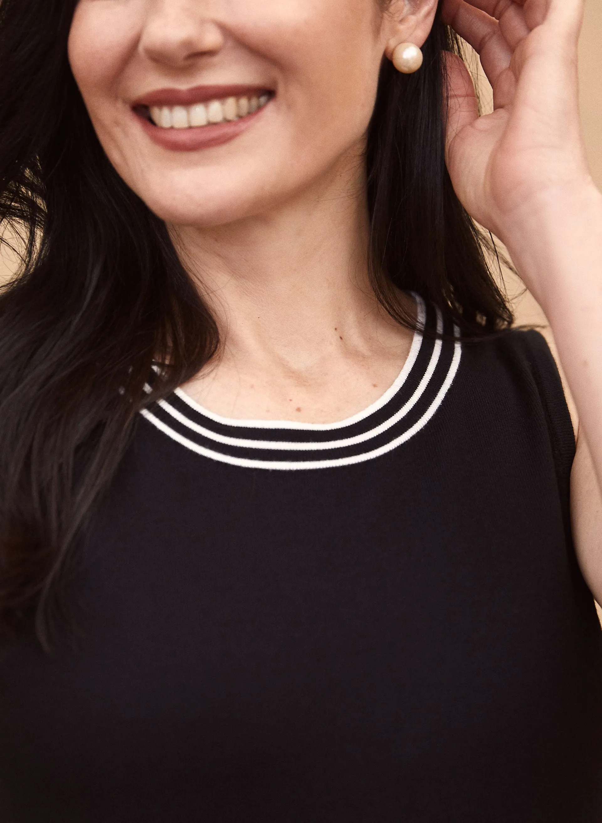 Stripe Detail Sleeveless Sweater sold by Laura product image thumbnail 2