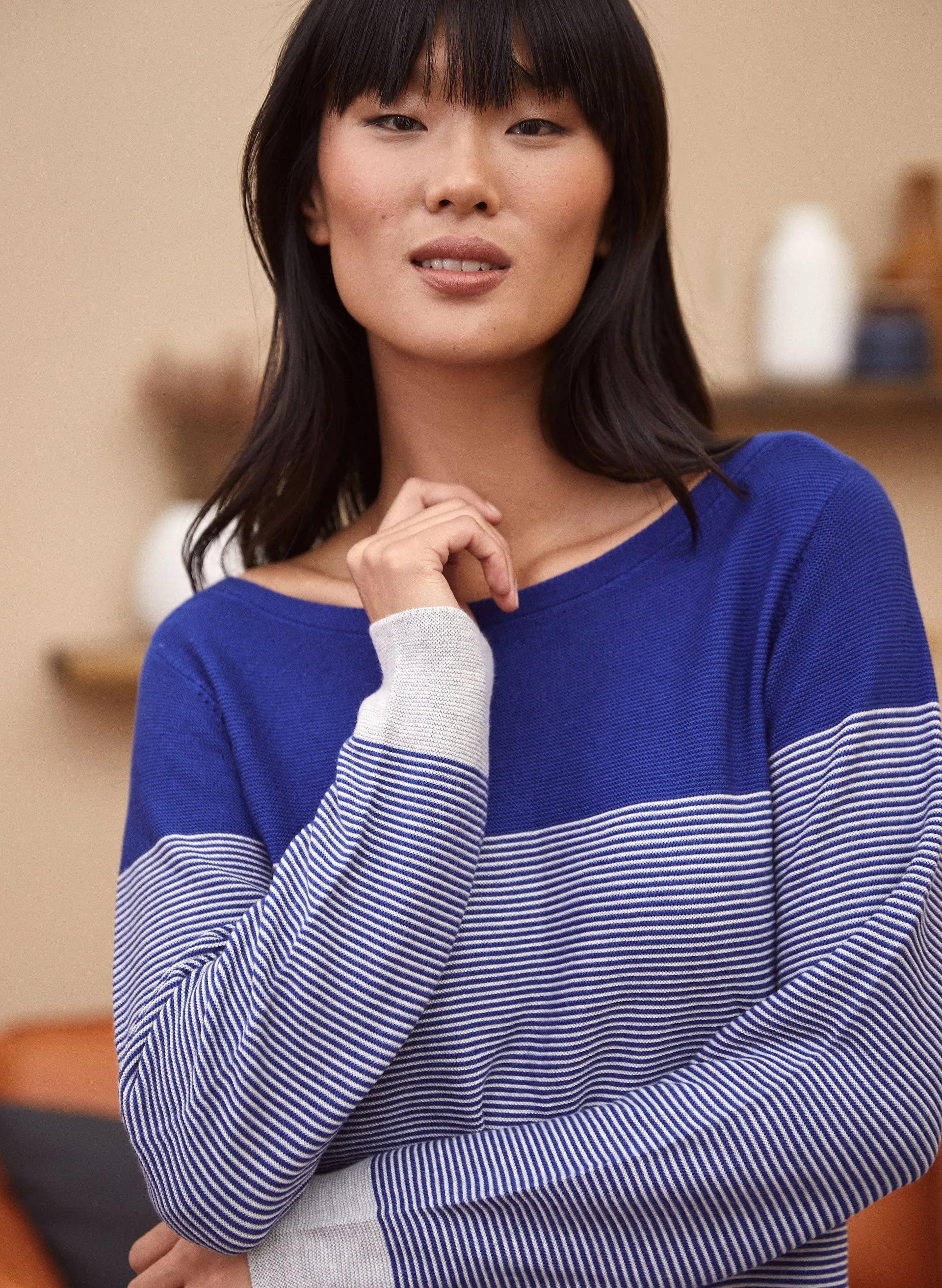 Colour Block Sweater sold by Laura product image thumbnail 2