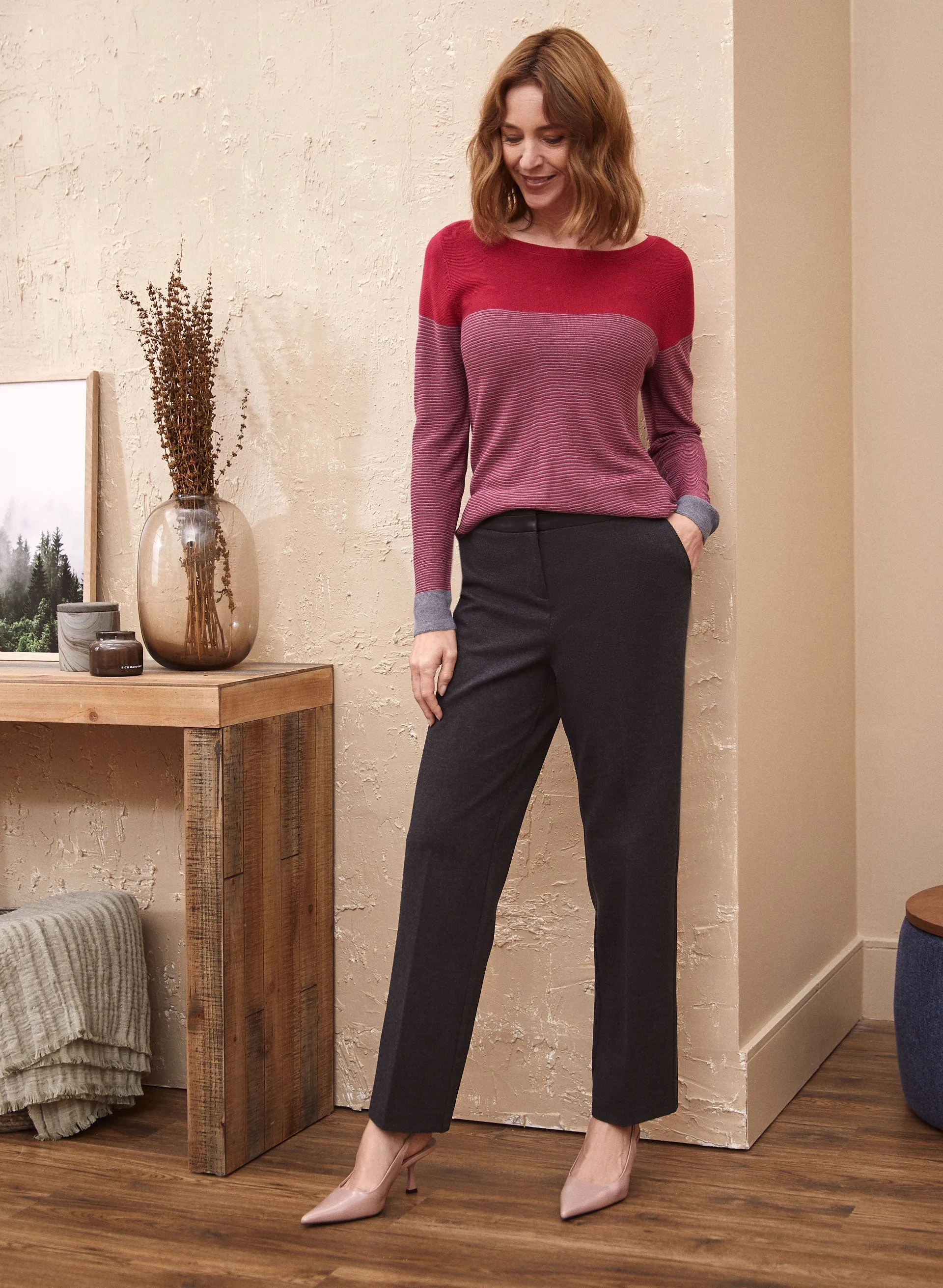 Colour Block Sweater sold by Laura product image thumbnail 5